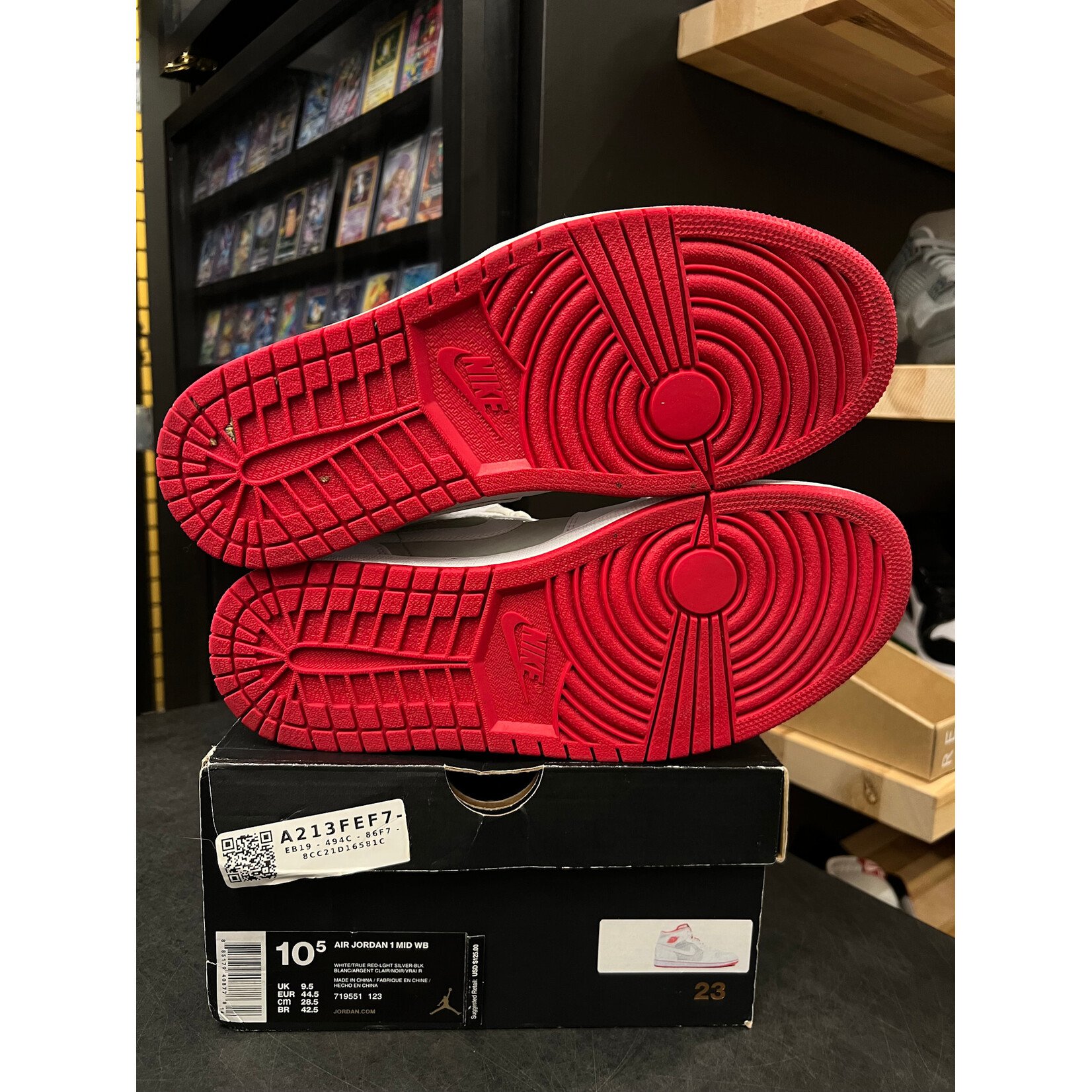 Jordan Jordan 1 Retro Hare Jordan (2015) Size 10.5, PREOWNED