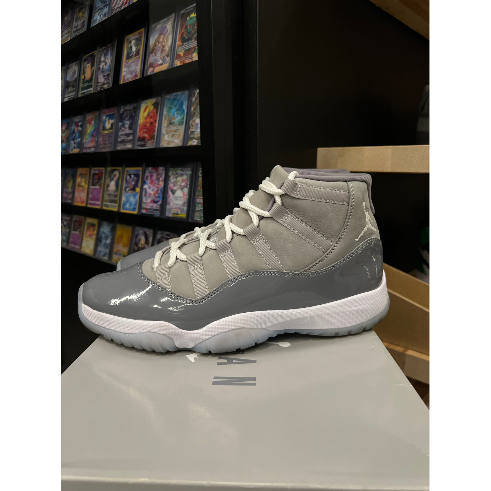 Jordan Jordan 11 Retro Cool Grey (2021) Size 10.5, PREOWNED