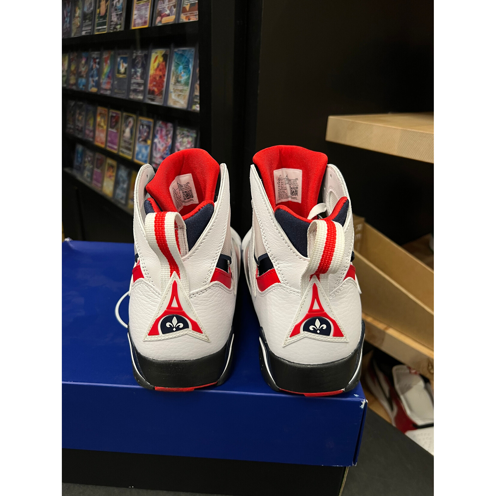 Jordan Jordan 7 Retro BCFC Paris Saint-Germain PSG (2021) Size 10.5, PREOWNED