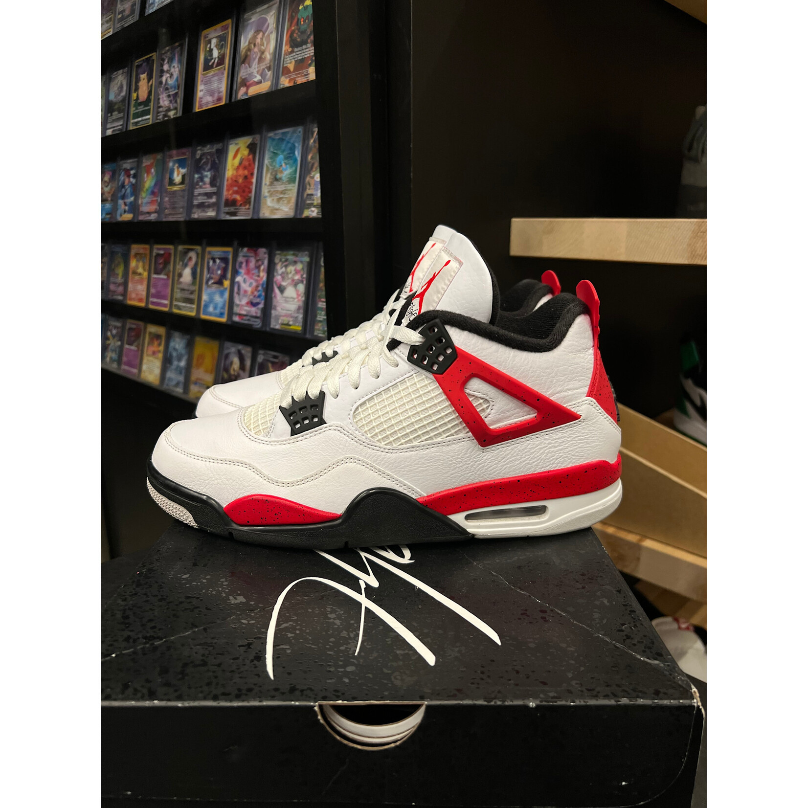 Jordan Jordan 4 Retro Red Cement Size 10.5, PREOWNED