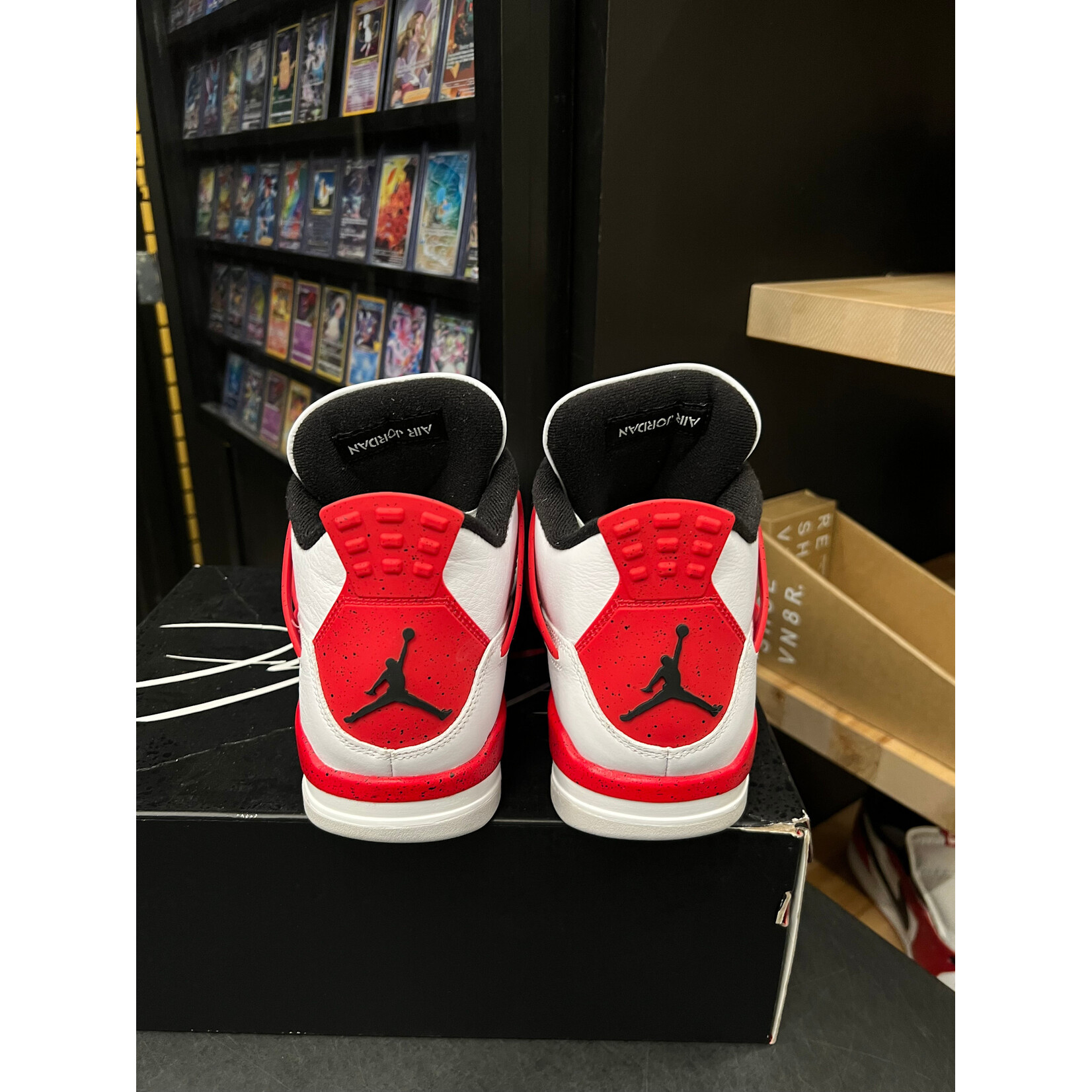 Jordan Jordan 4 Retro Red Cement Size 10.5, PREOWNED