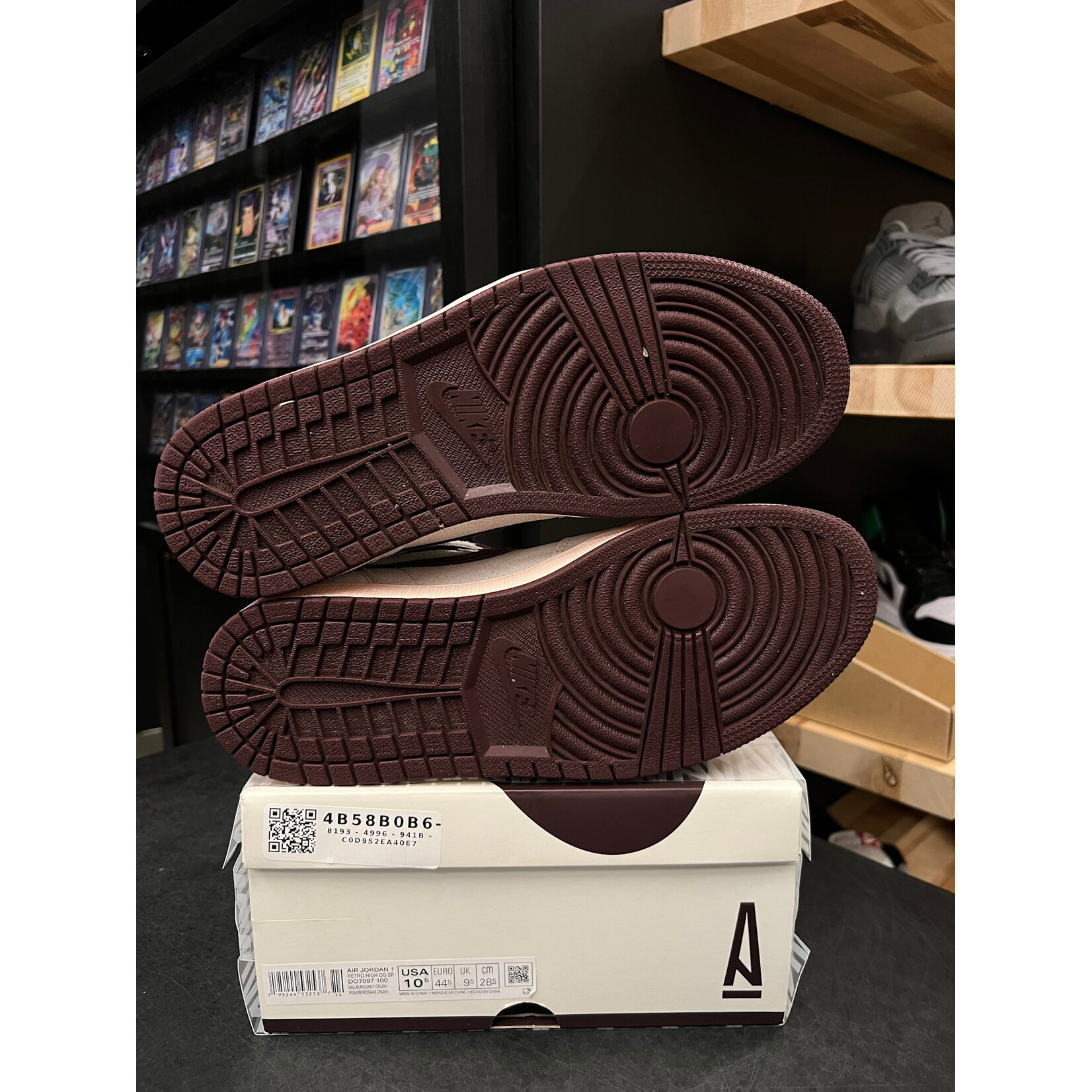 Jordan Jordan 1 Retro High OG A Ma Maniére Size 10.5, PREOWNED