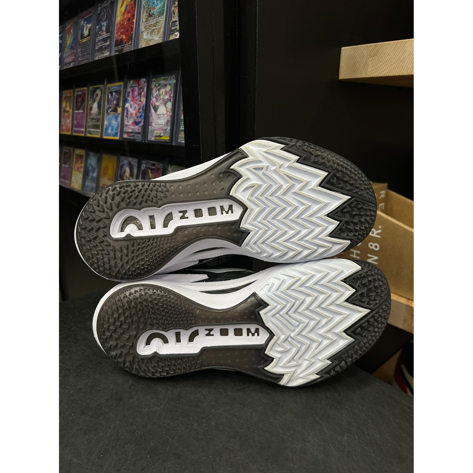 Nike Nike Zoom GT Cut 2 Black White Size 7, PREOWNED