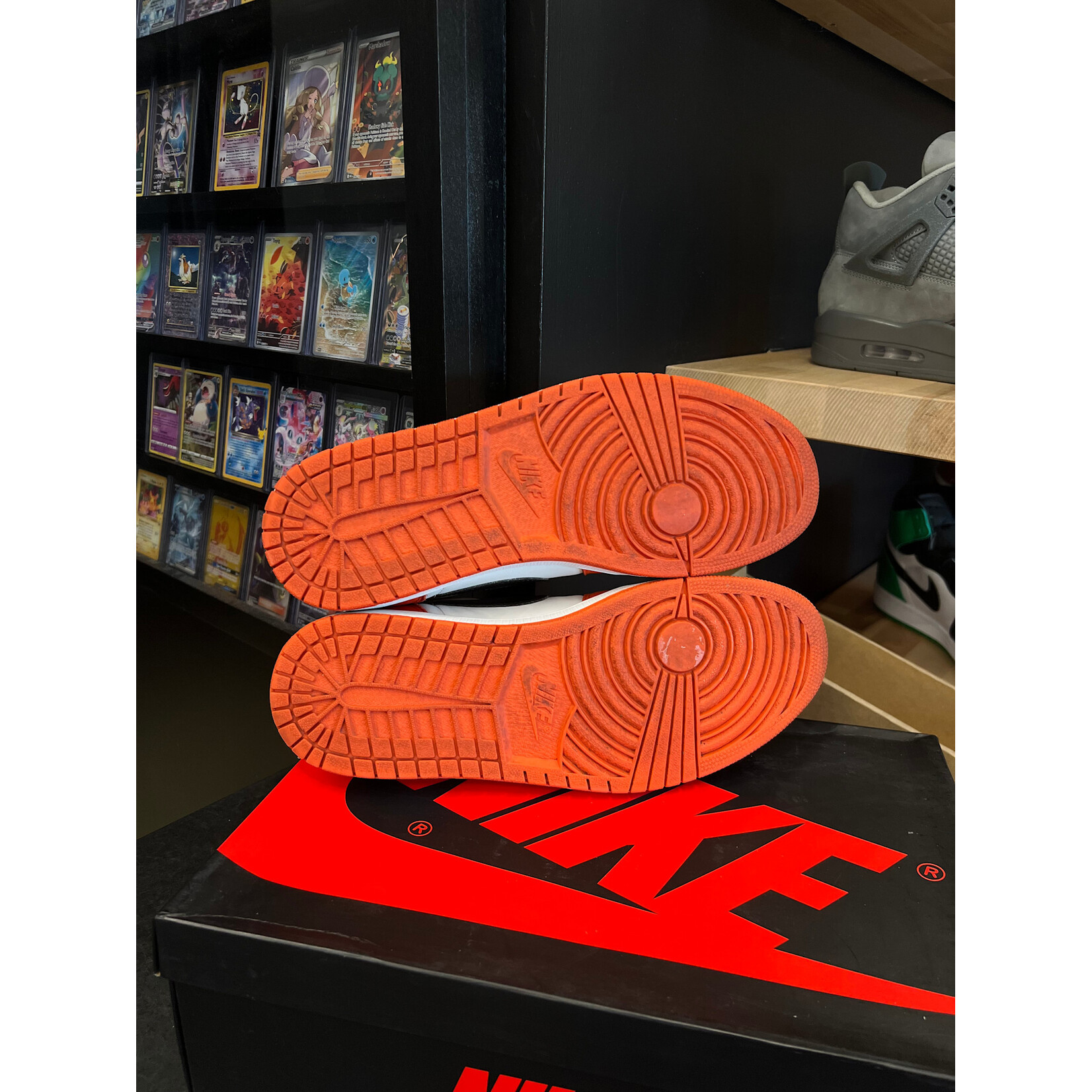 Jordan Jordan 1 Low Starfish Size 10.5, PREOWNED