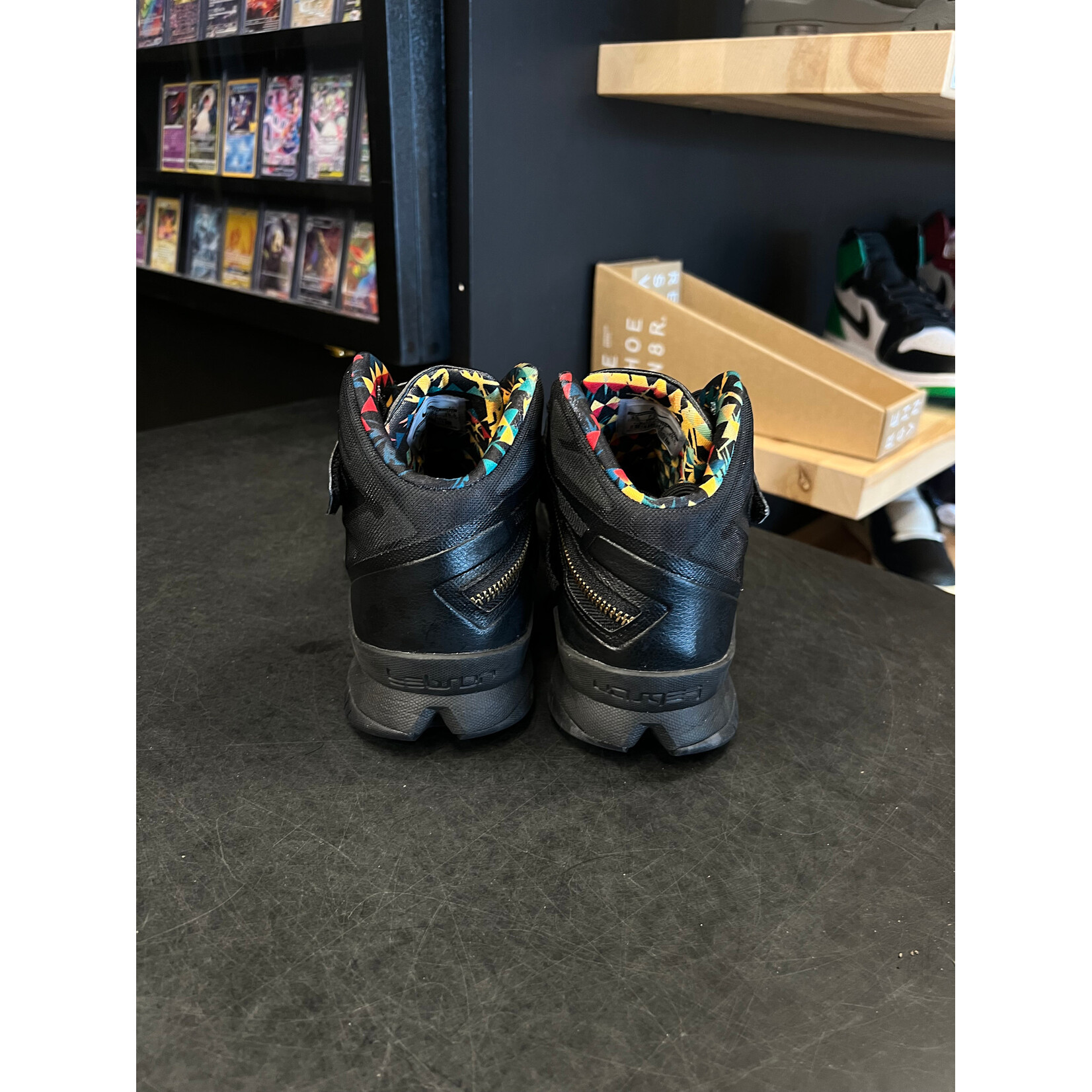 Nike Nike LeBron Zoom Soldier 8 Watch the Throne Size 8.5, PREOWNED NO INSOLES