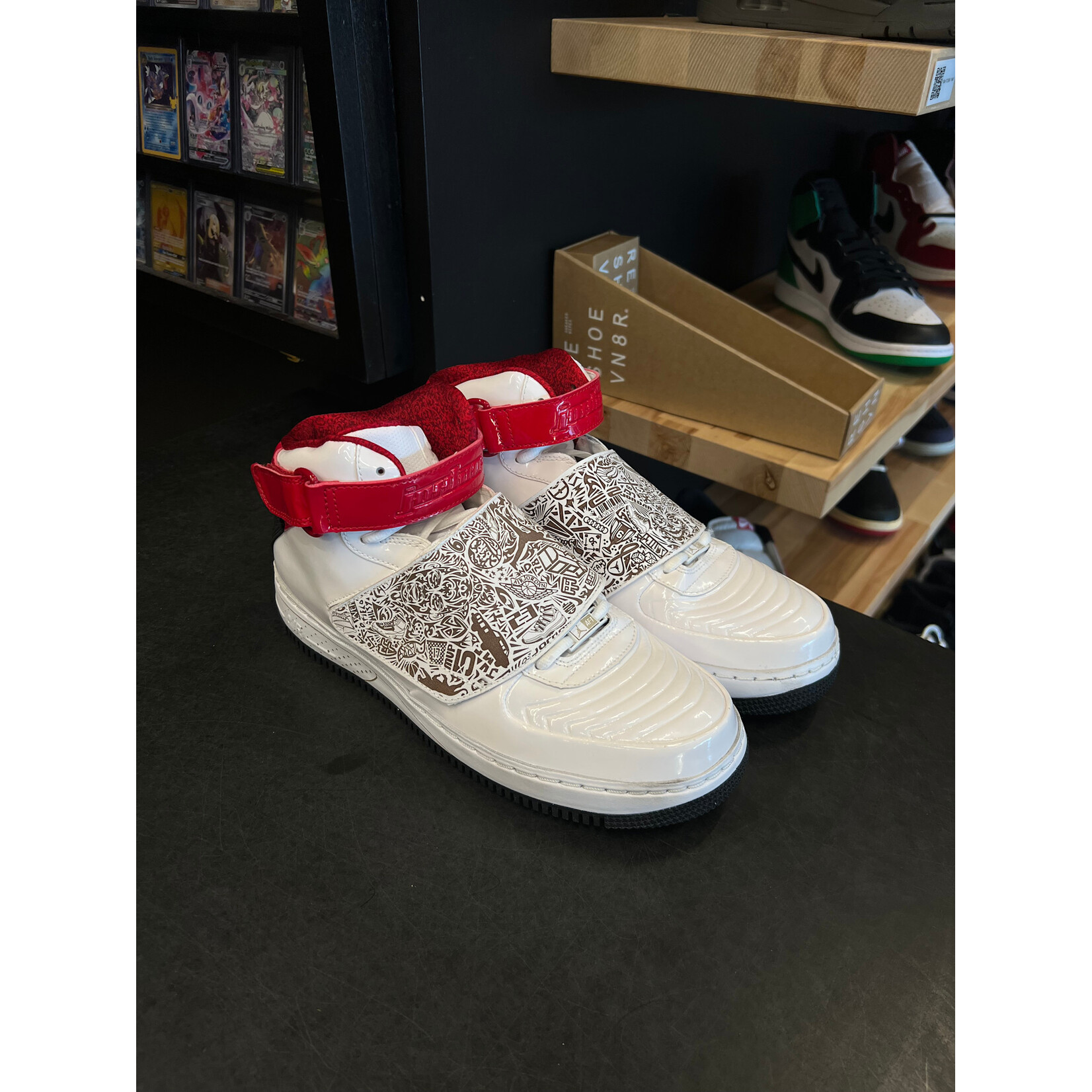 Jordan Jordan AJF 20 White Black Red Size 10.5, PREOWNED