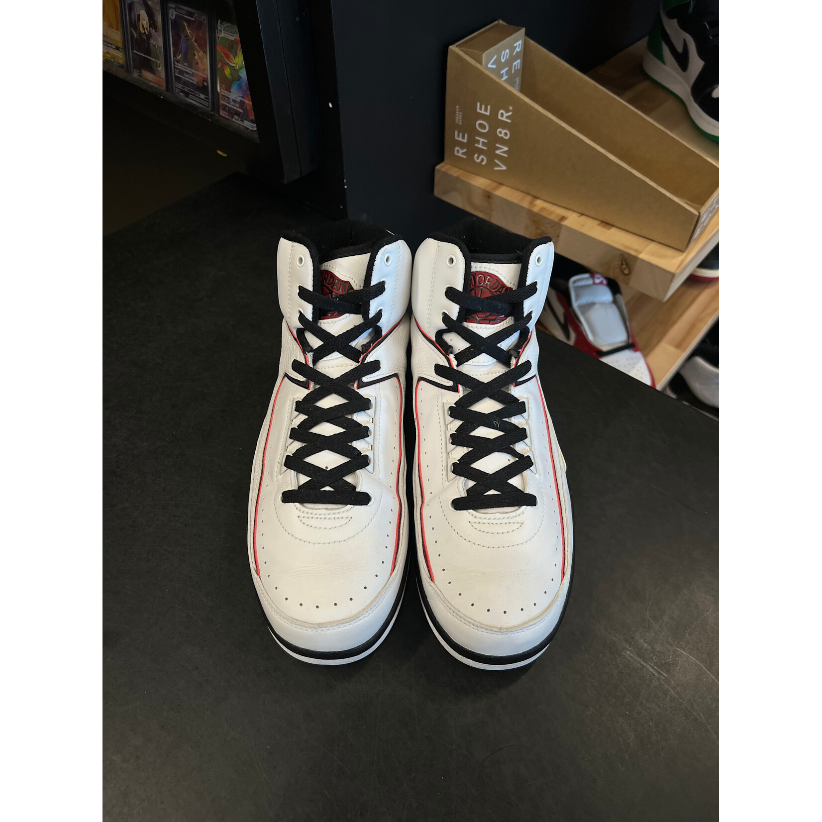 Jordan Jordan 2 Retro White Varsity Red (2004) Size 10.5, PREOWNED