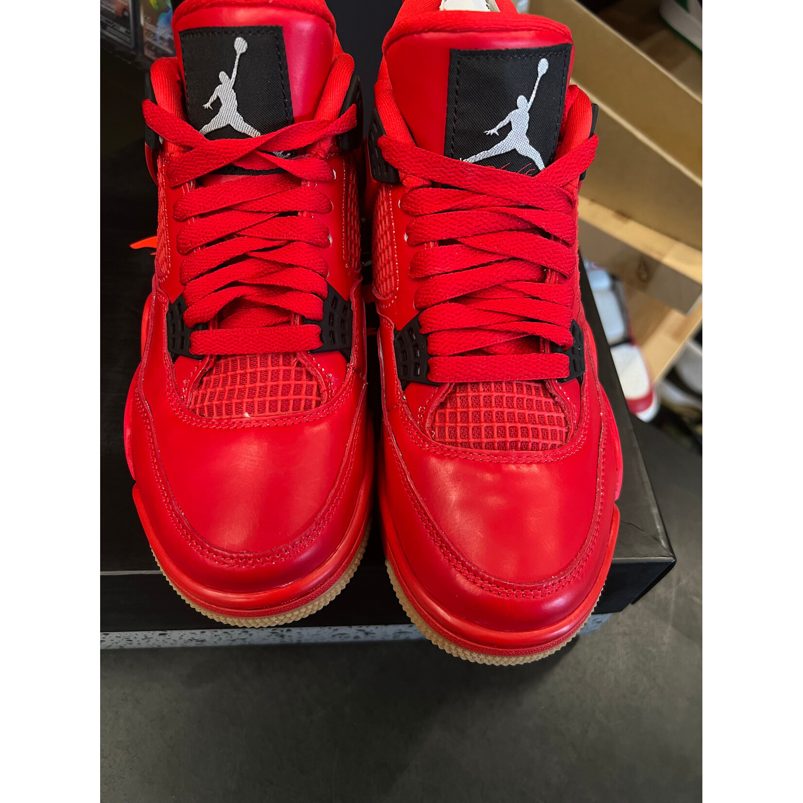 Jordan Jordan 4 Retro Fire Red Singles Day (2018) (Women's) Size 6W, PREOWNED PADS TOE BOX CREASED