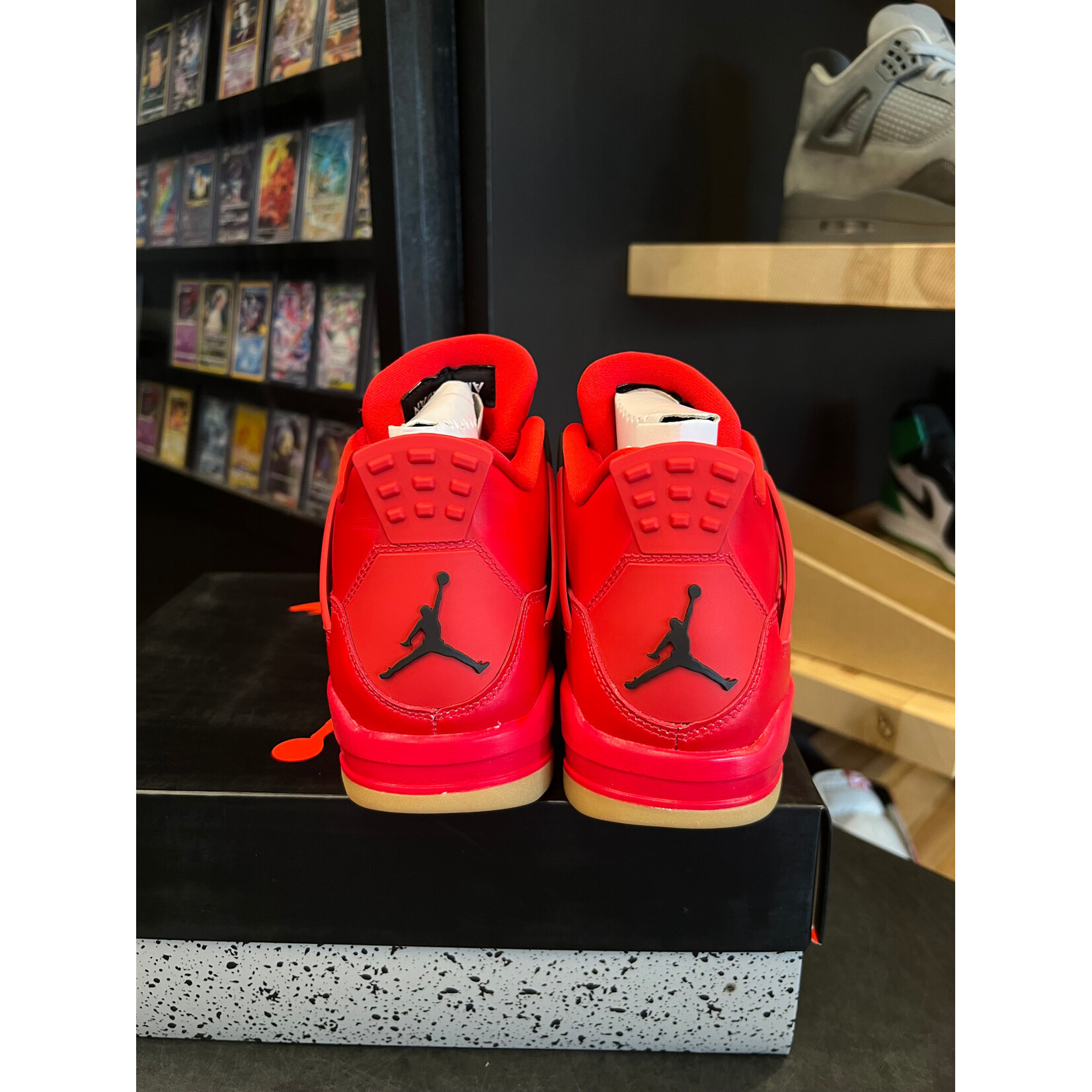 Jordan Jordan 4 Retro Fire Red Singles Day (2018) (Women's) Size 6W, PREOWNED PADS TOE BOX CREASED