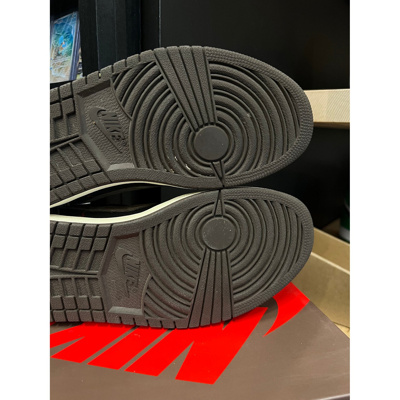 Jordan Jordan 1 Retro Low OG SP Travis Scott Mocha Size 8, PREOWNED