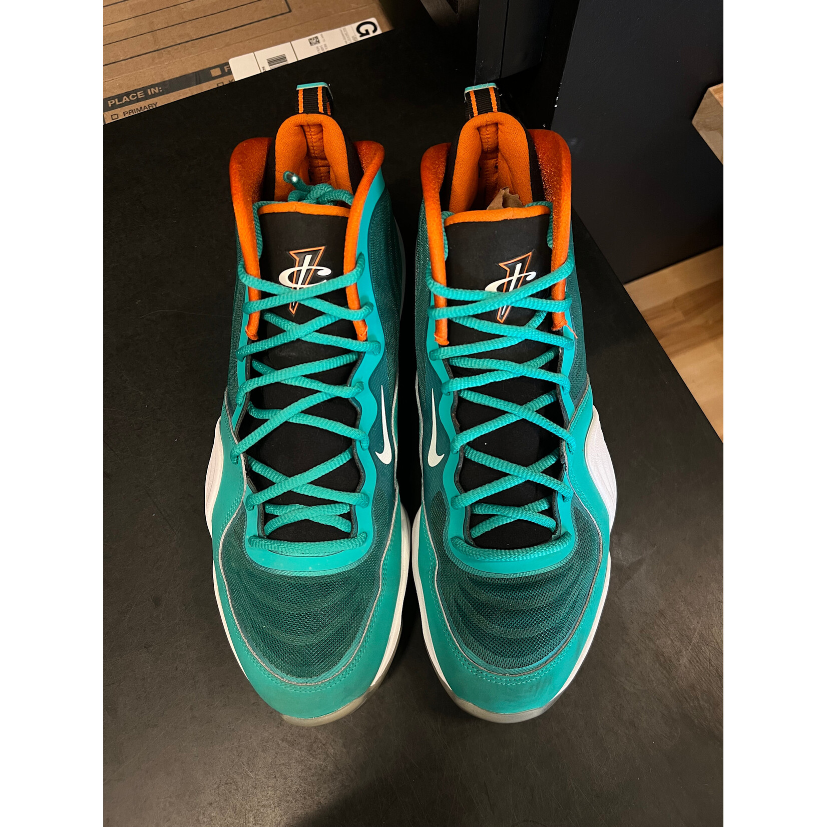 Nike Nike Penny V Miami Dolphins Size 12, PREOWNED