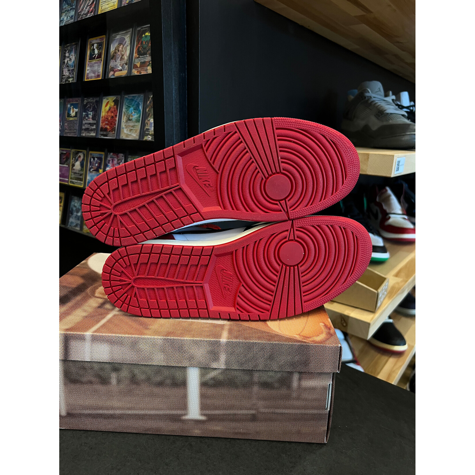 Jordan Jordan 1 Retro High OG Black Toe Reimagined Size 12, PREOWNED