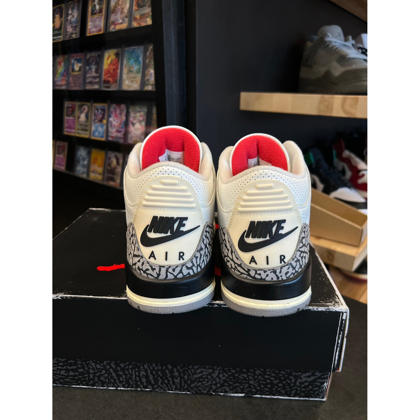 Jordan Jordan 3 Retro White Cement Reimagined Size 8.5, PREOWNED