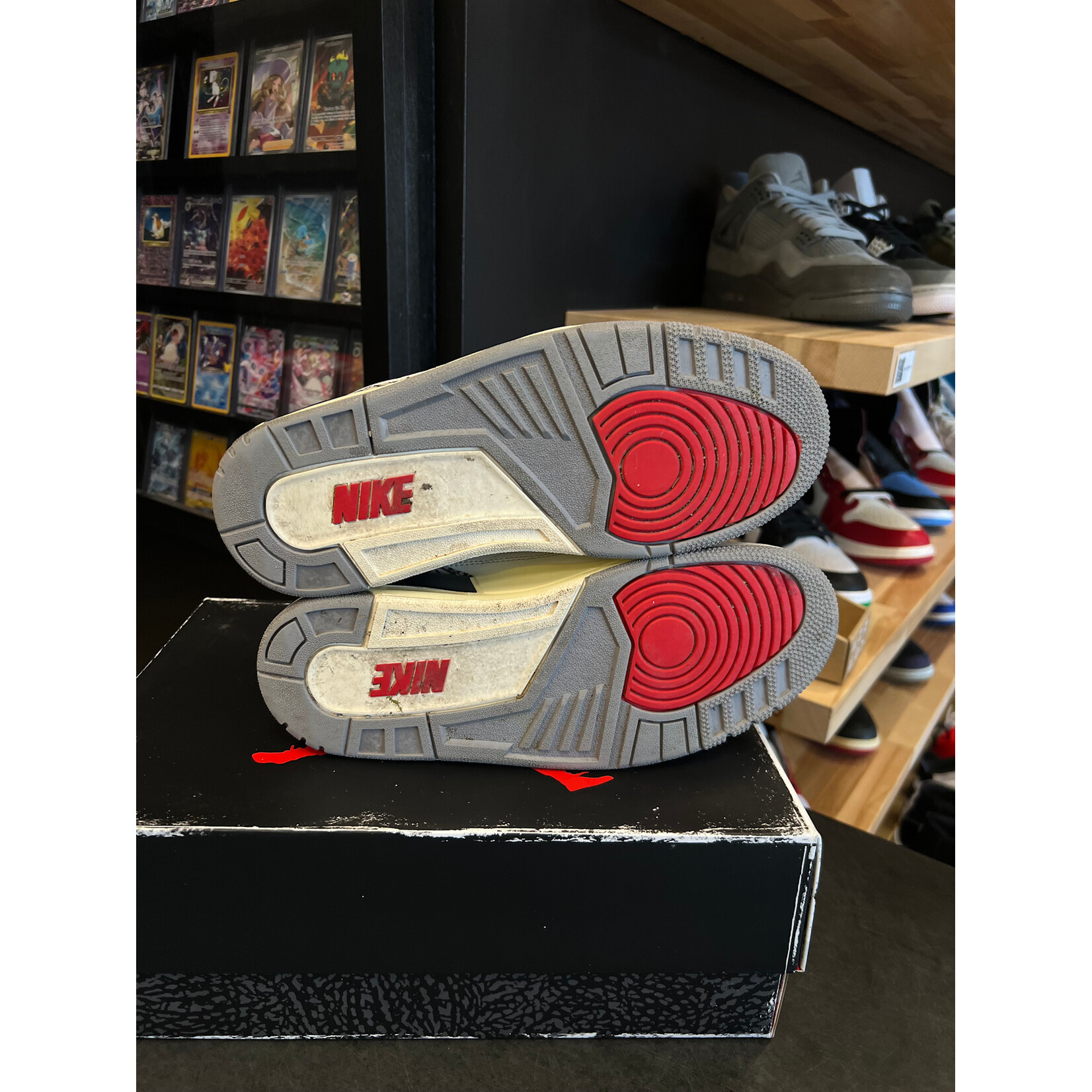 Jordan Jordan 3 Retro White Cement Reimagined Size 8.5, PREOWNED