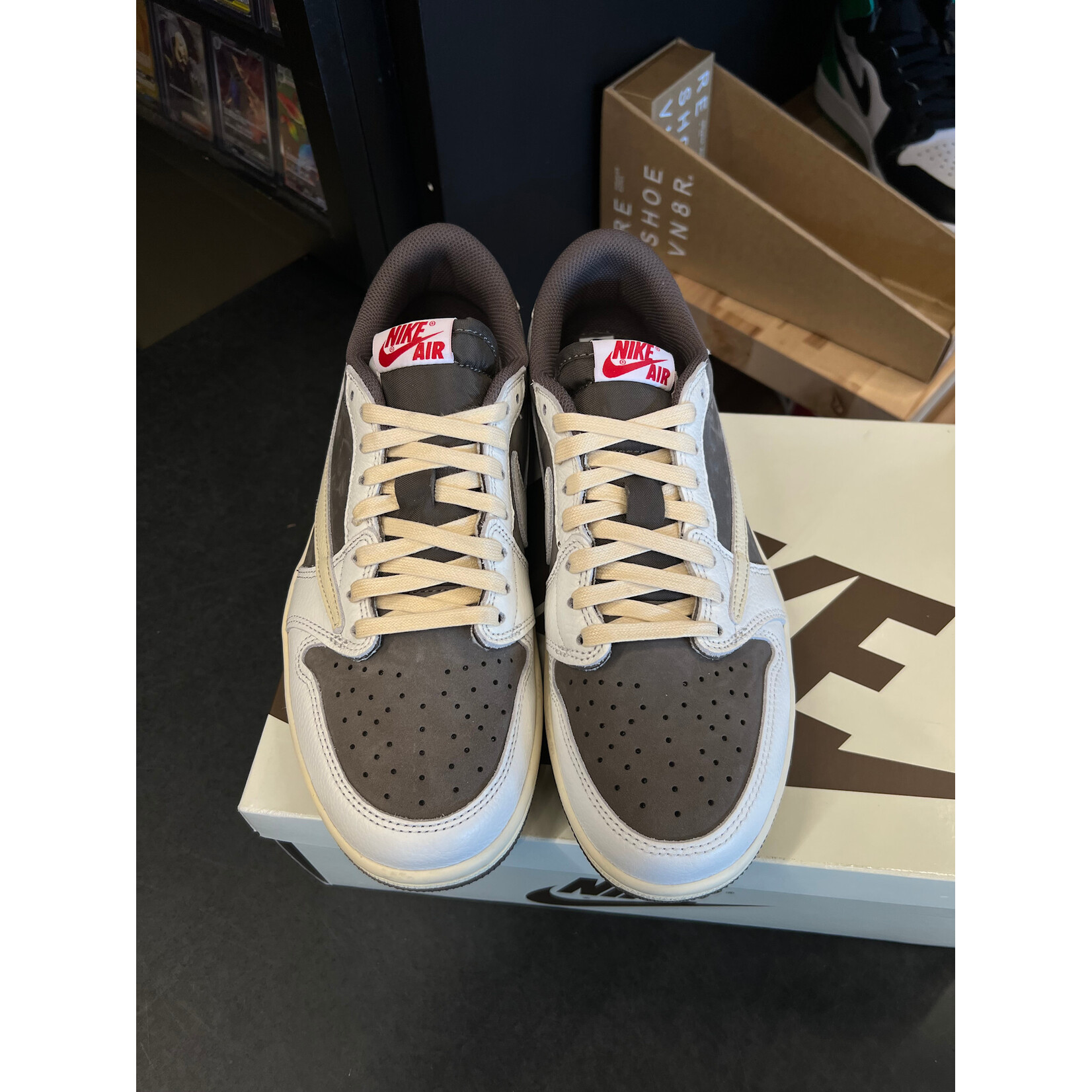 Jordan Jordan 1 Retro Low OG SP Travis Scott Reverse Mocha Size 8, PREOWNED