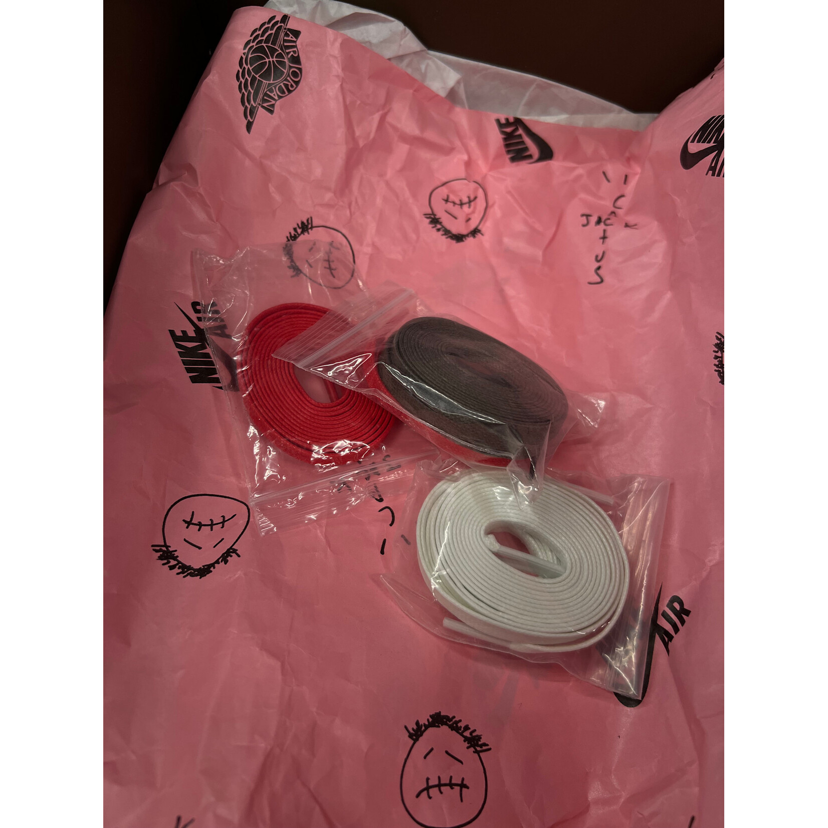 Jordan Jordan 1 Retro Low OG SP Travis Scott Reverse Mocha Size 8, PREOWNED