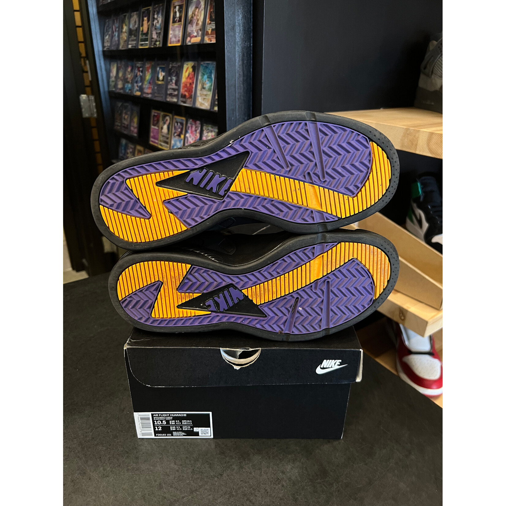 Nike Nike Air Flight Huarache Lakers Away Size 10.5, PREOWNED