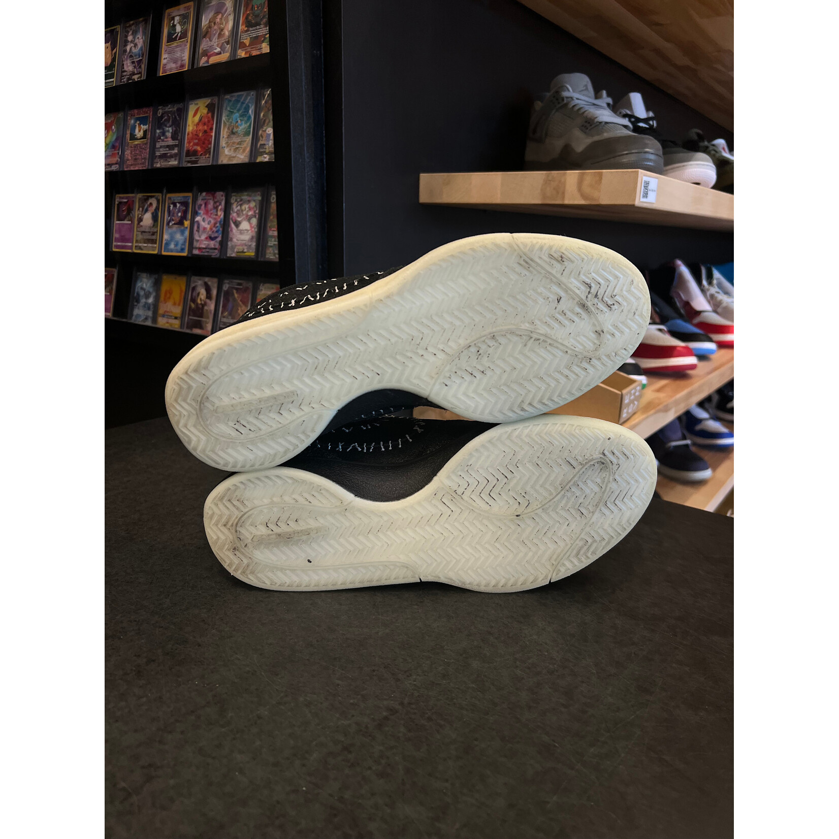 Nike Nike Book 1 Halloween Size 10.5, PREOWNED