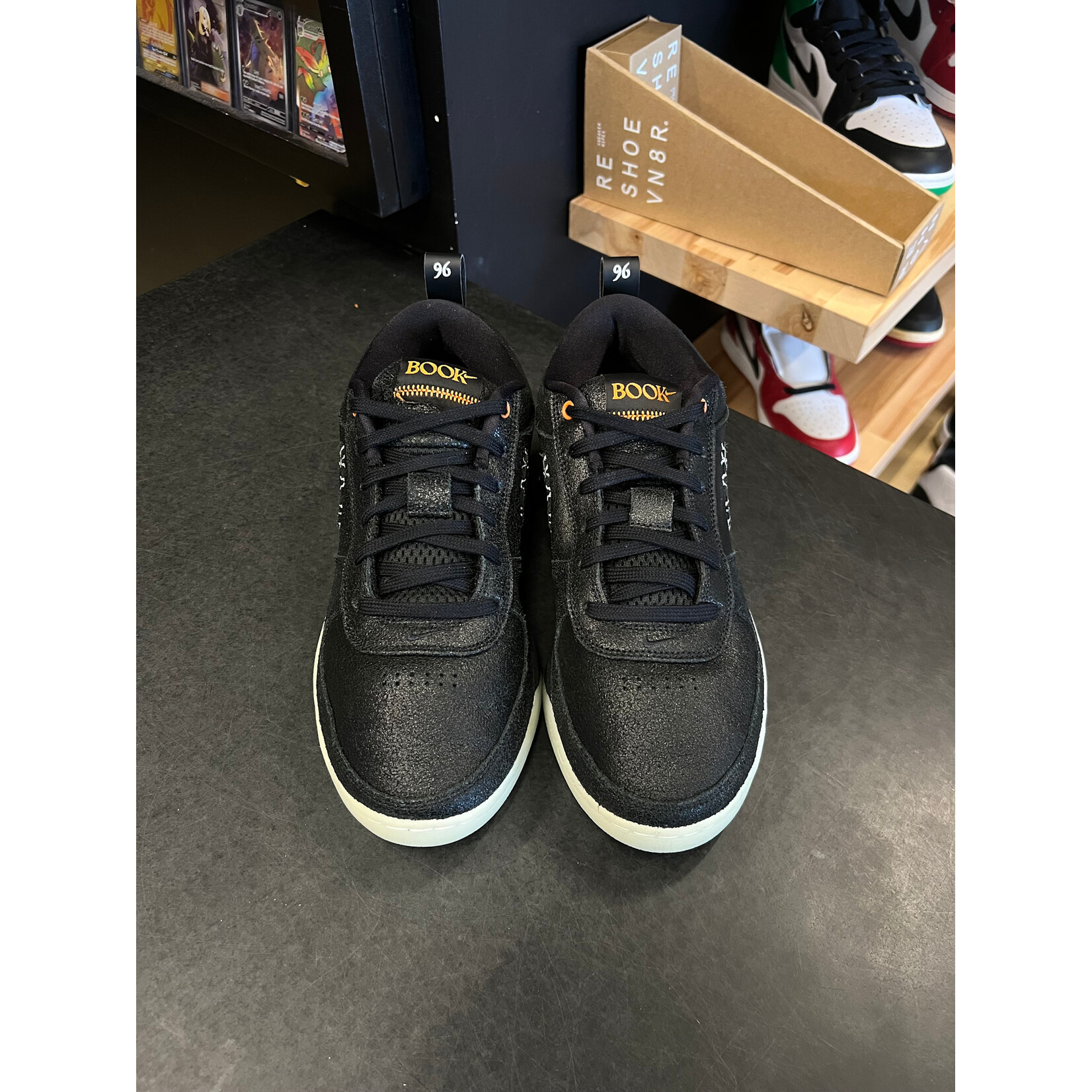 Nike Nike Book 1 Halloween Size 10.5, PREOWNED