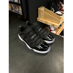 Jordan Jordan 11 Retro Low Space Jam Size 9, PREOWNED