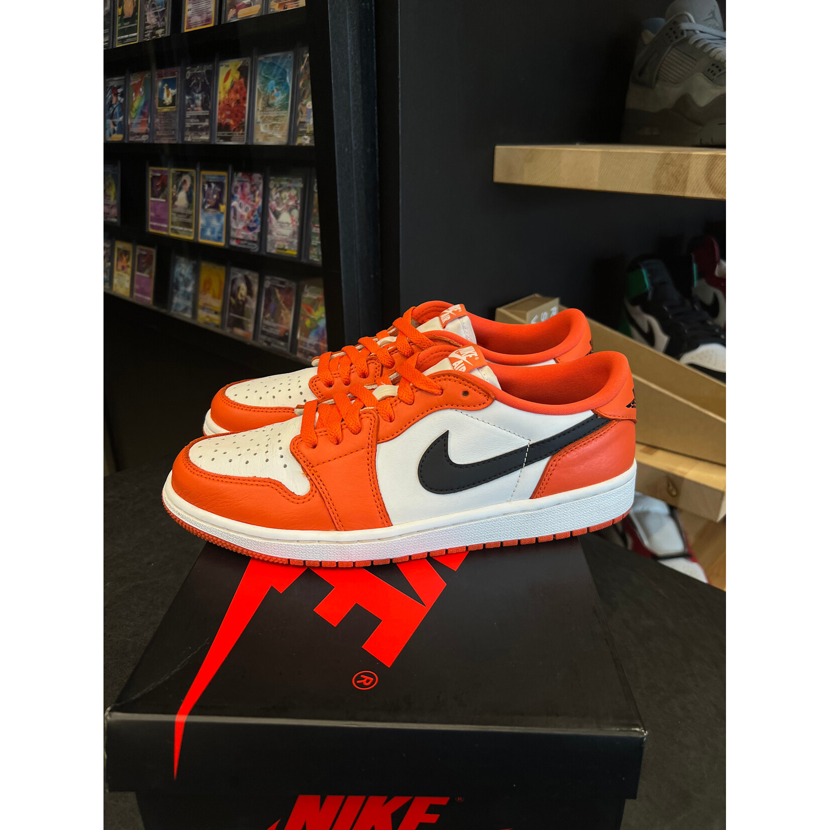 Jordan Jordan 1 Low Starfish Size 8.5, PREOWNED