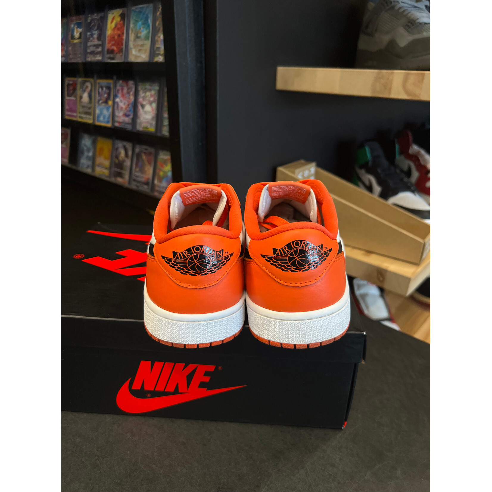 Jordan Jordan 1 Low Starfish Size 8.5, PREOWNED