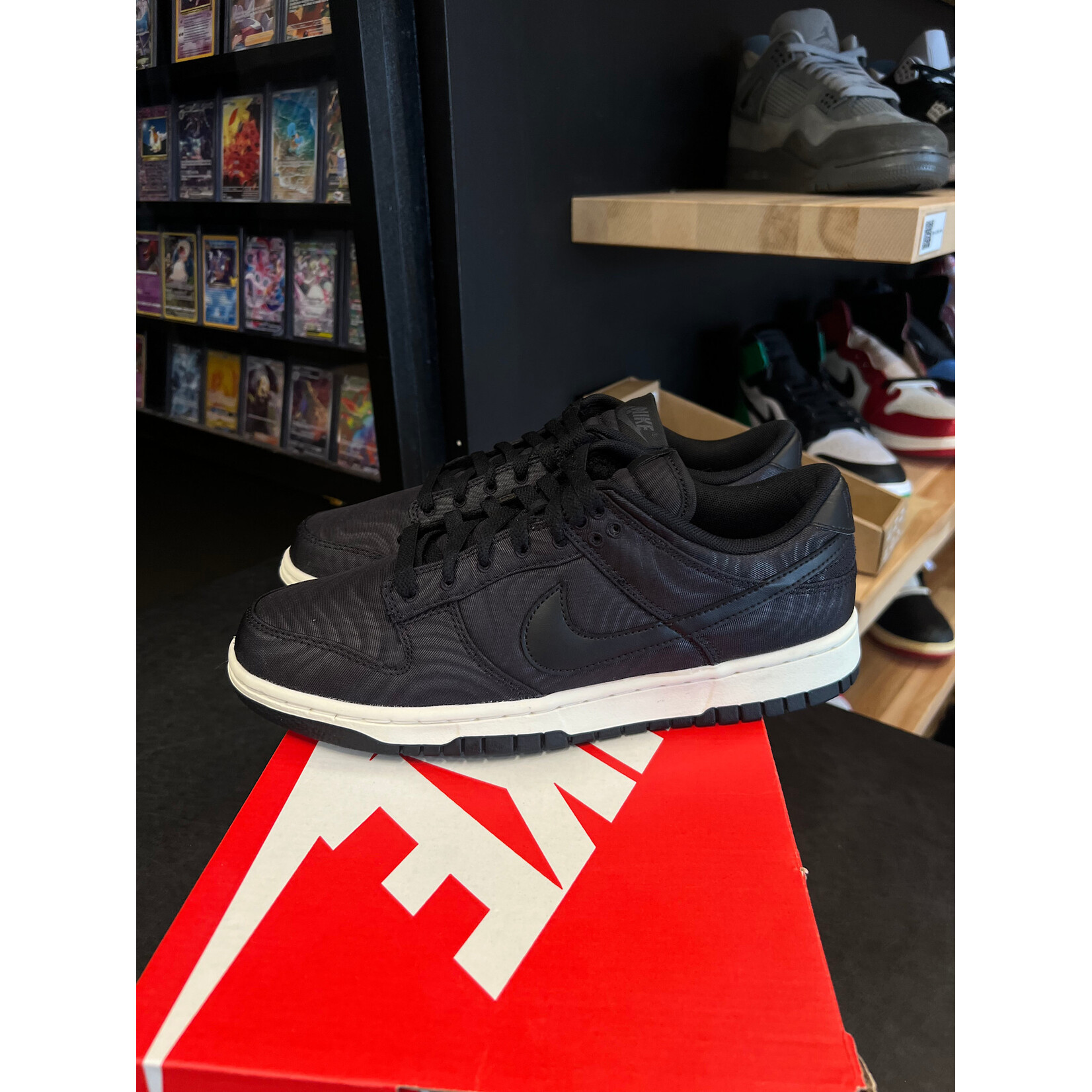 Nike Nike Dunk Low Black Canvas Size 9, PREOWNED