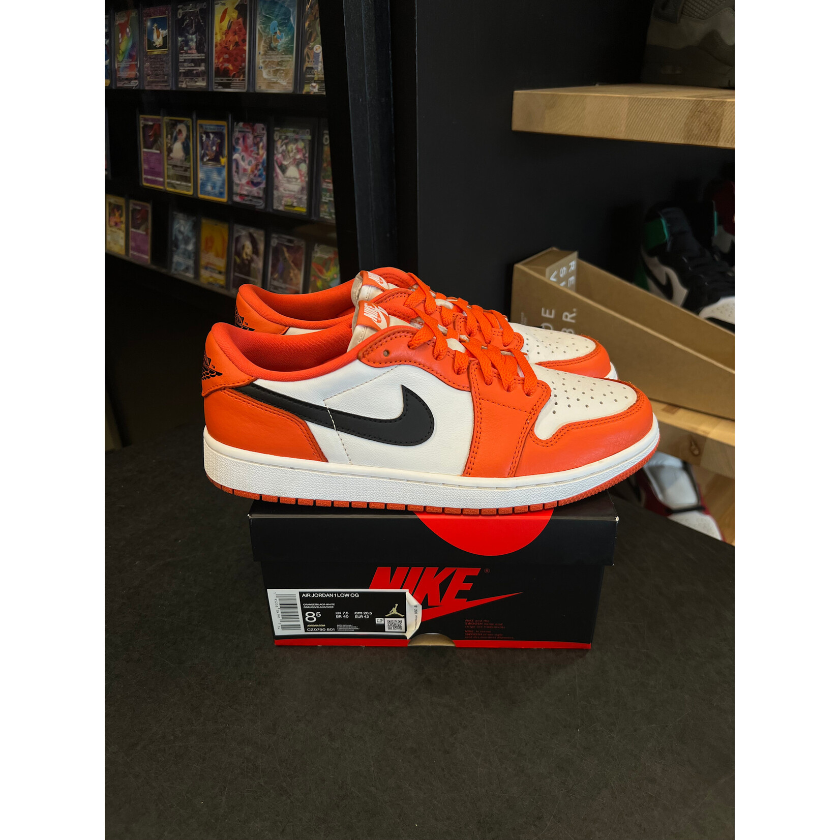 Jordan Jordan 1 Low Starfish Size 8.5, PREOWNED