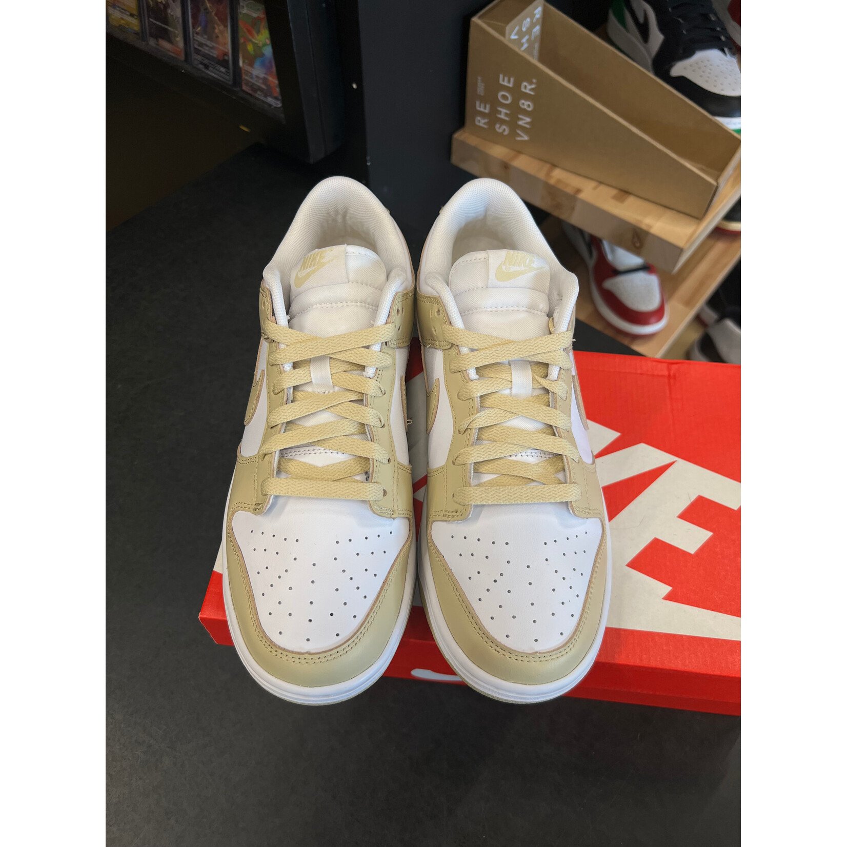 Nike Nike Dunk Low Team Gold Size 9, PREOWNED