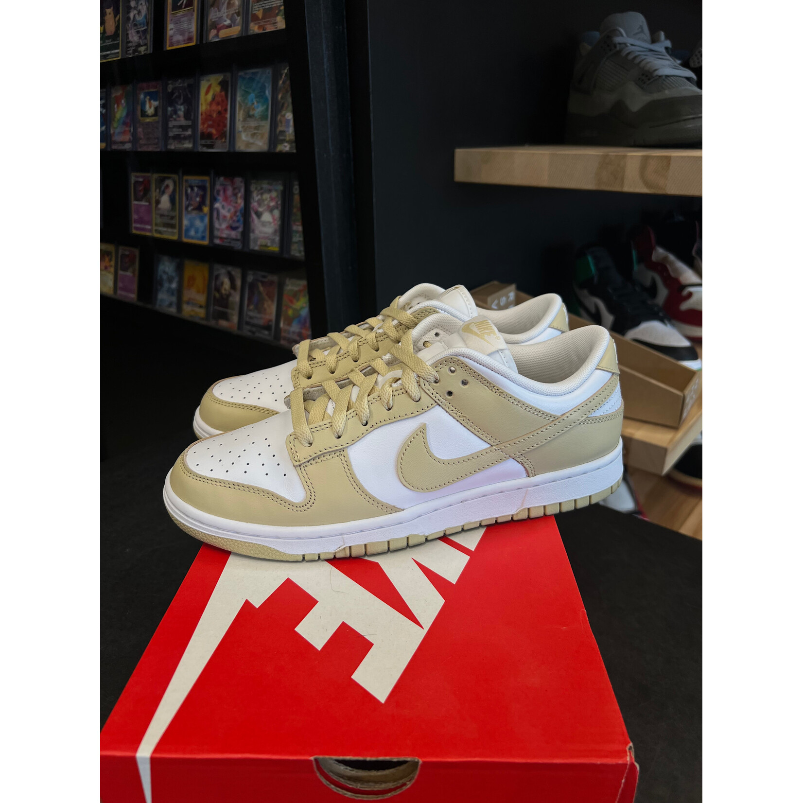 Nike Nike Dunk Low Team Gold Size 9, PREOWNED