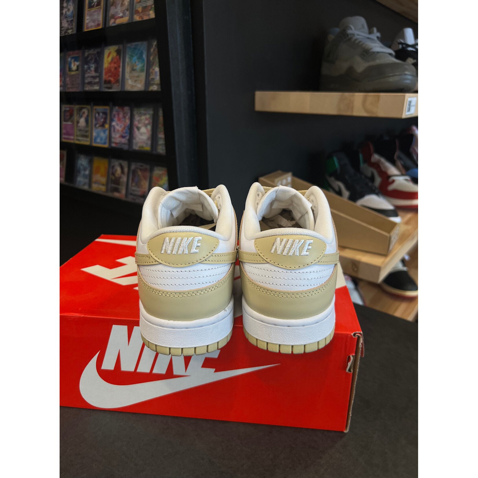 Nike Nike Dunk Low Team Gold Size 9, PREOWNED