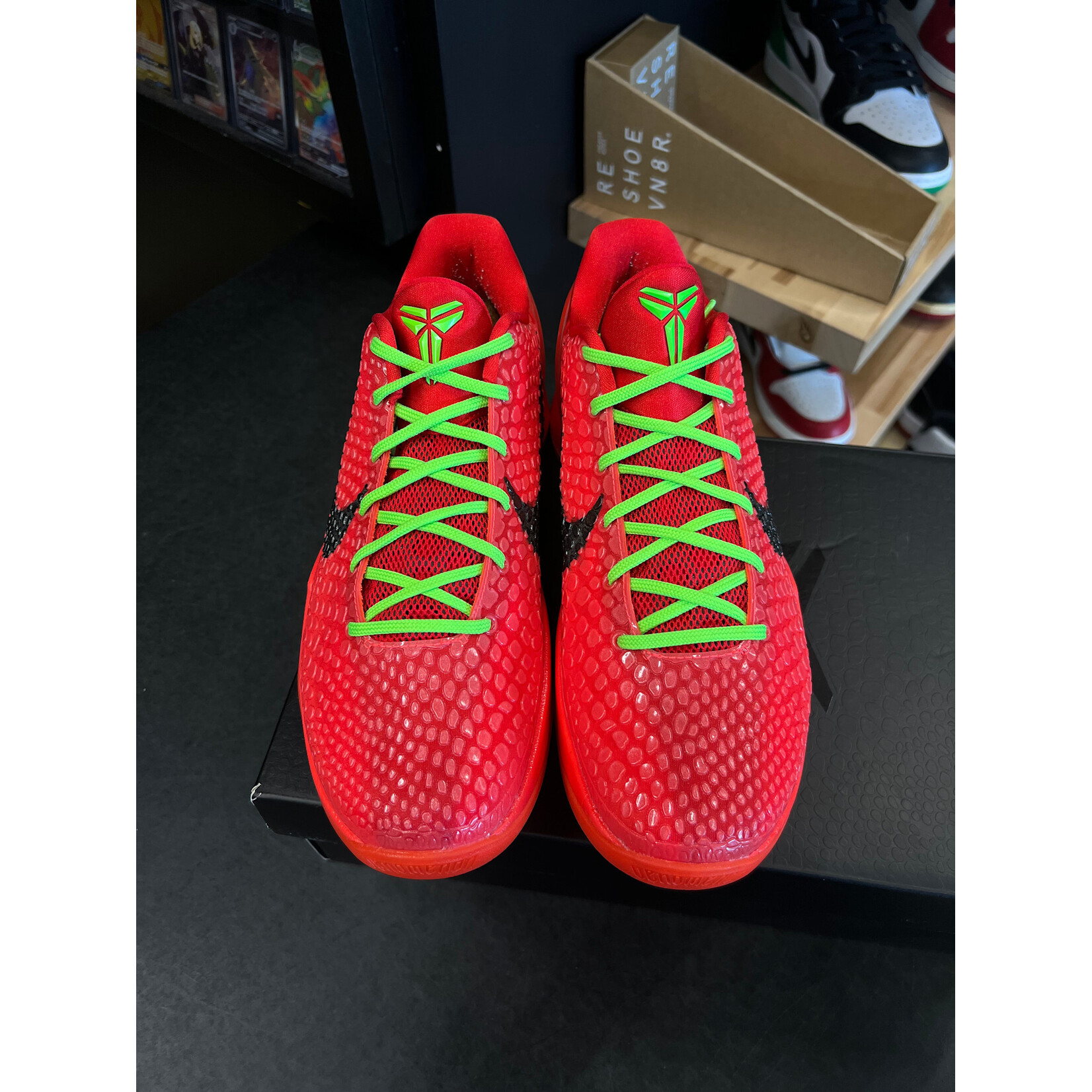 Nike Nike Kobe 6 Protro Reverse Grinch Size 9.5, PREOWNED