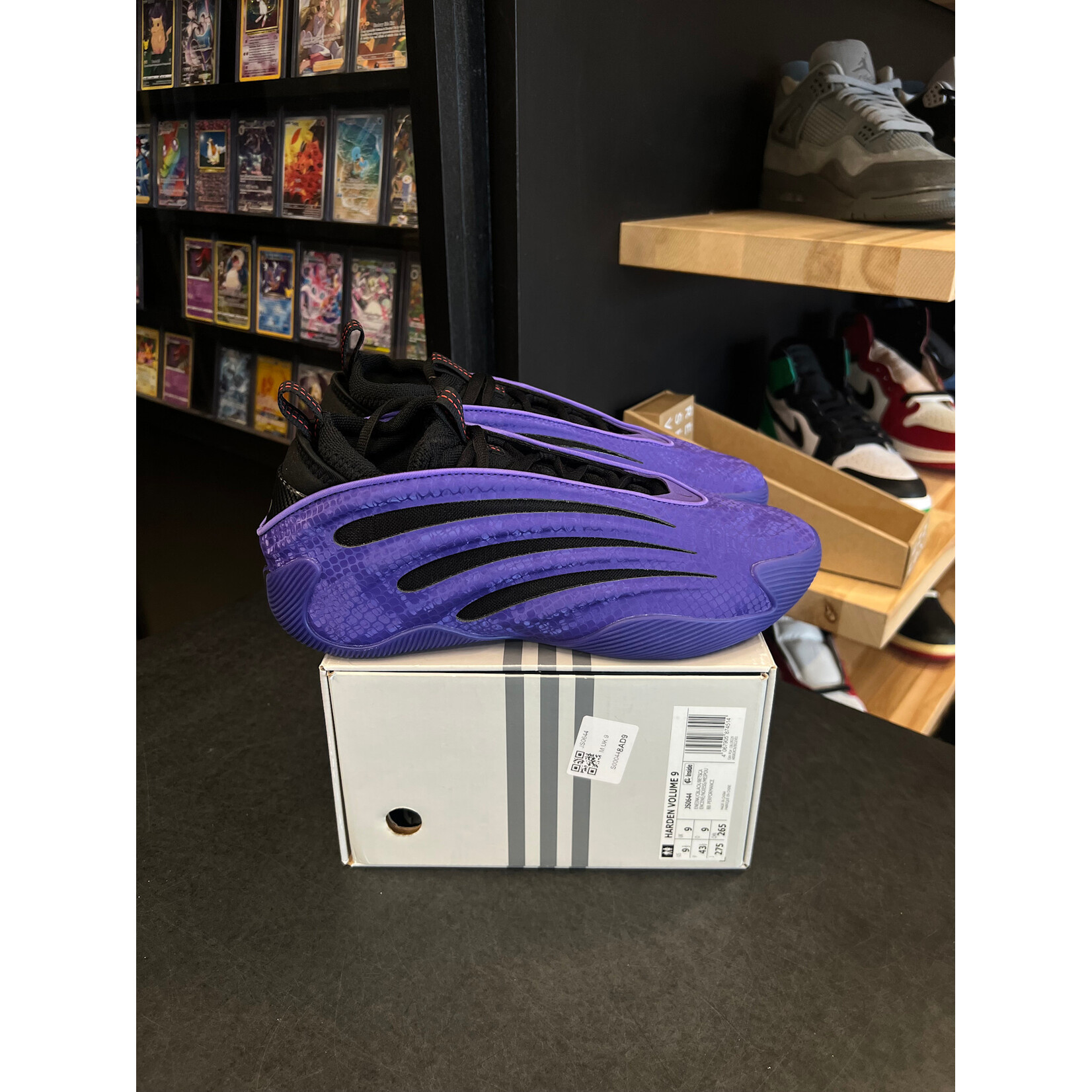 Adidas adidas Harden Vol. 9 Year of the Snake Size 9, PREOWNED