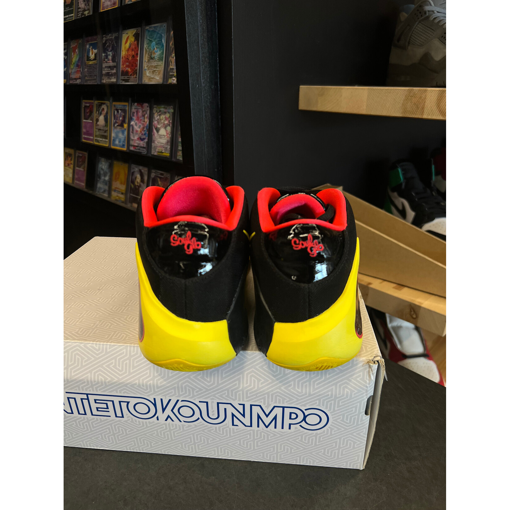 Nike Nike Zoom Freak 1 Soul Glo Size 9, PREOWNED