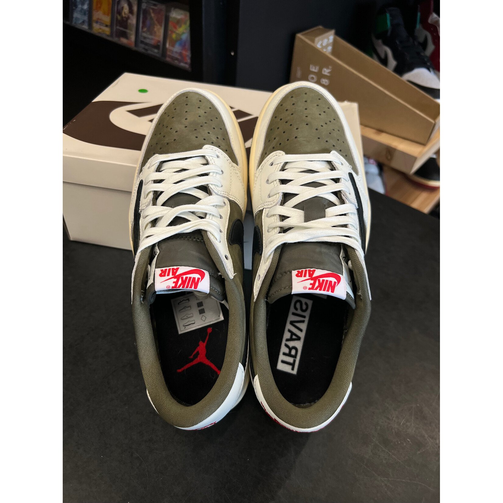 Jordan Jordan 1 Retro Low OG SP Travis Scott Medium Olive Size 8.5, PREOWNED