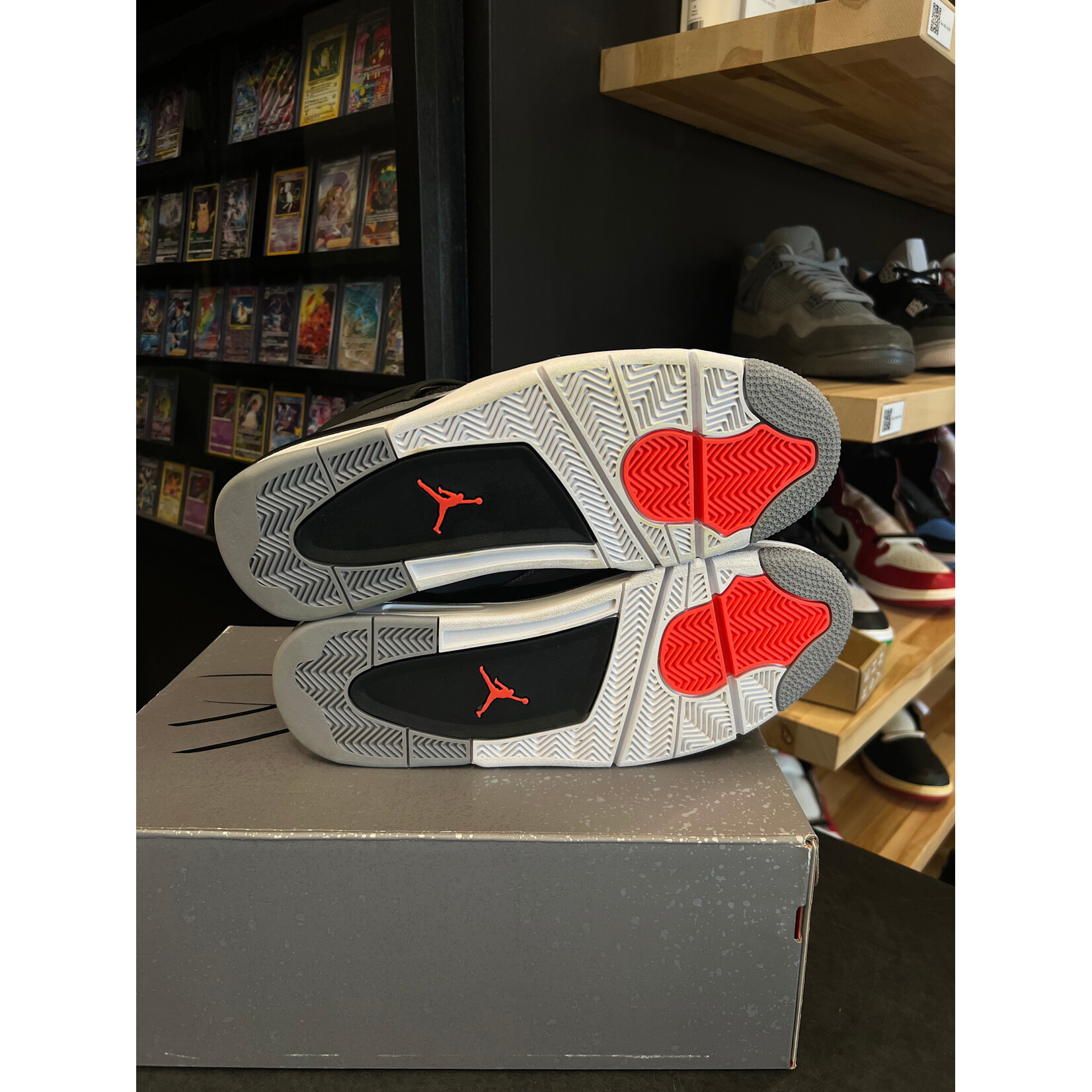 Jordan Jordan 4 Retro Infrared Size 12, PREOWNED