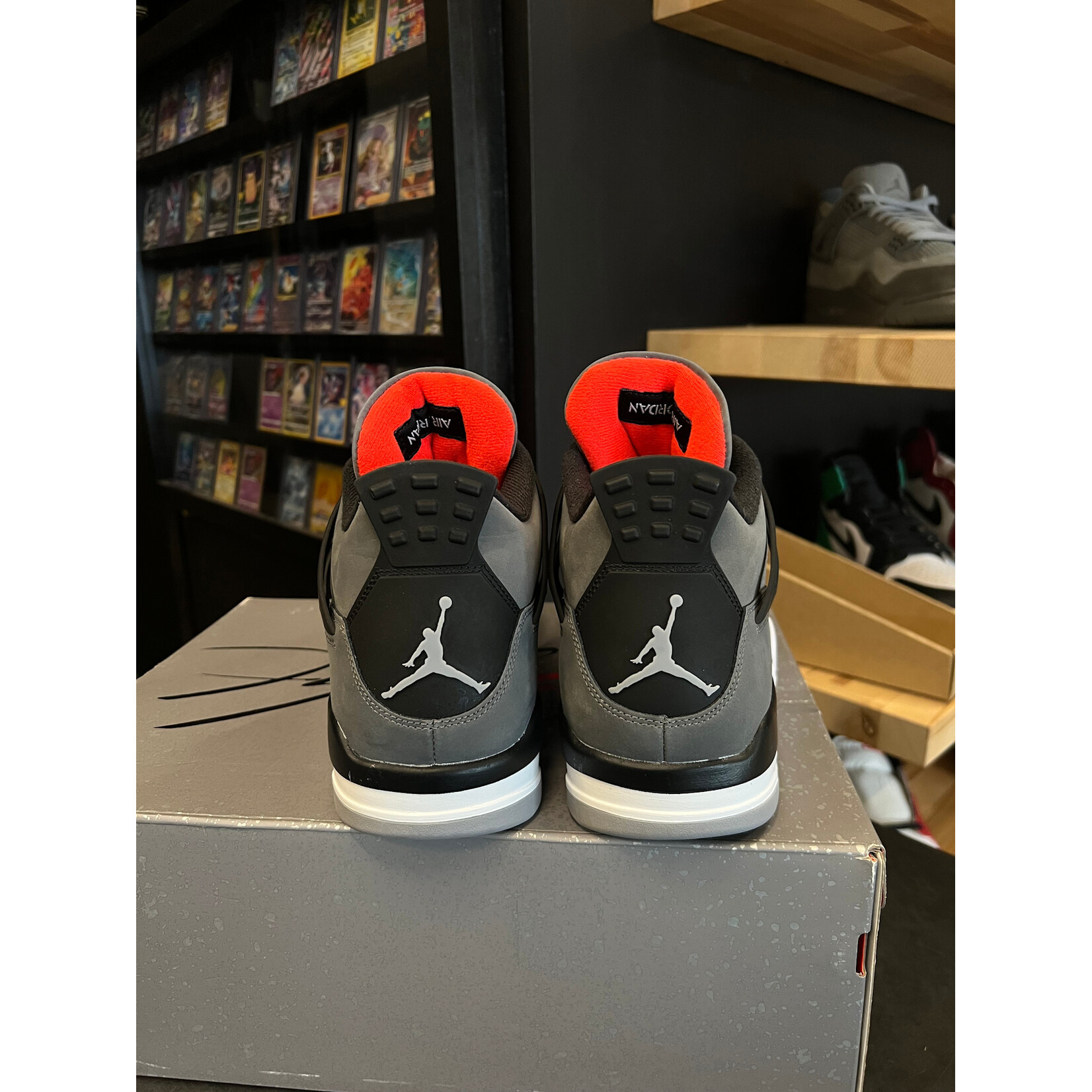 Jordan Jordan 4 Retro Infrared Size 12, PREOWNED