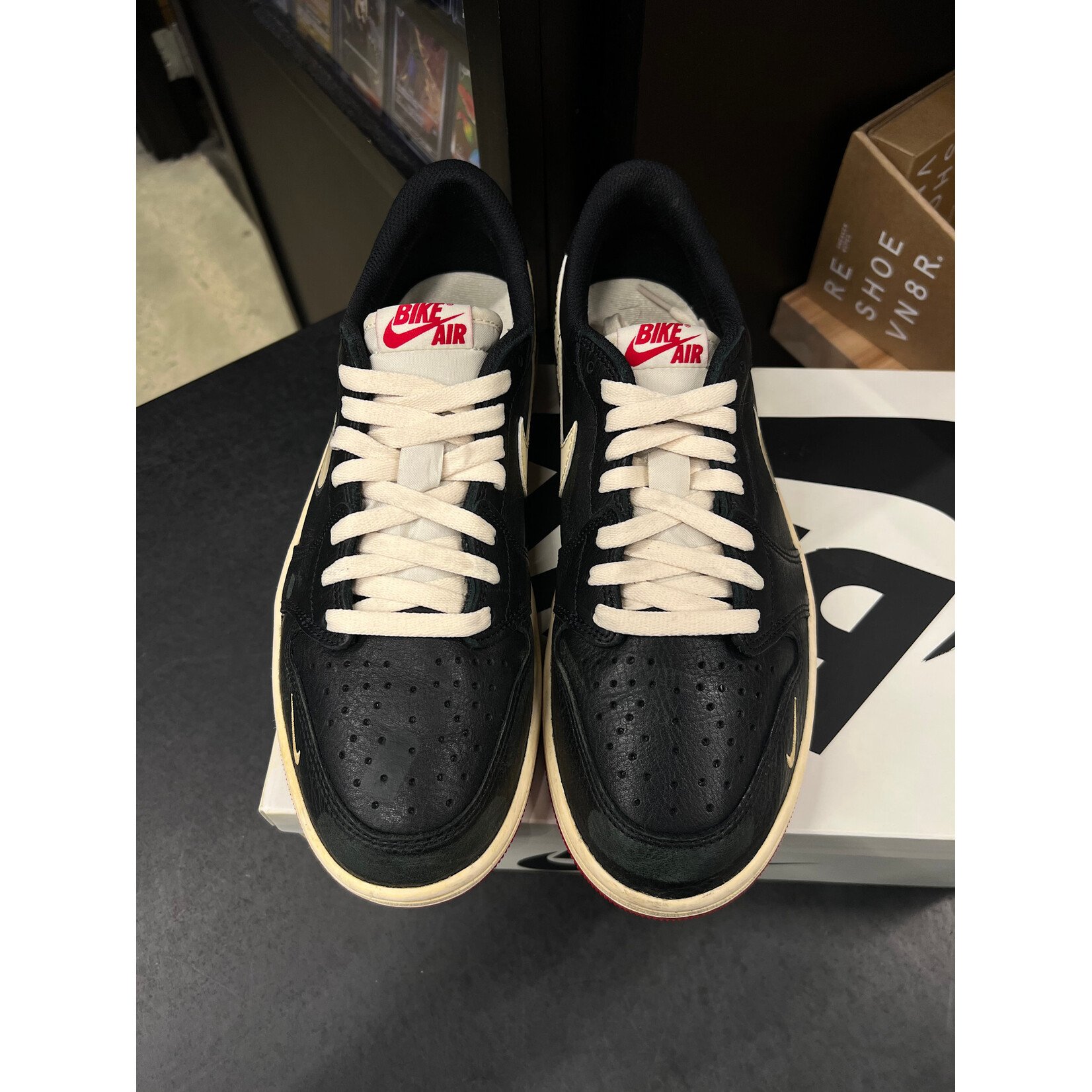 Jordan Jordan 1 Retro Low OG Nigel Sylvester Better With Time Size 9, PREOWNED