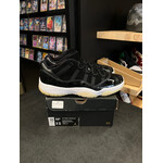 Jordan Jordan 11 Retro Low Barons Size 11.5, PREOWNED