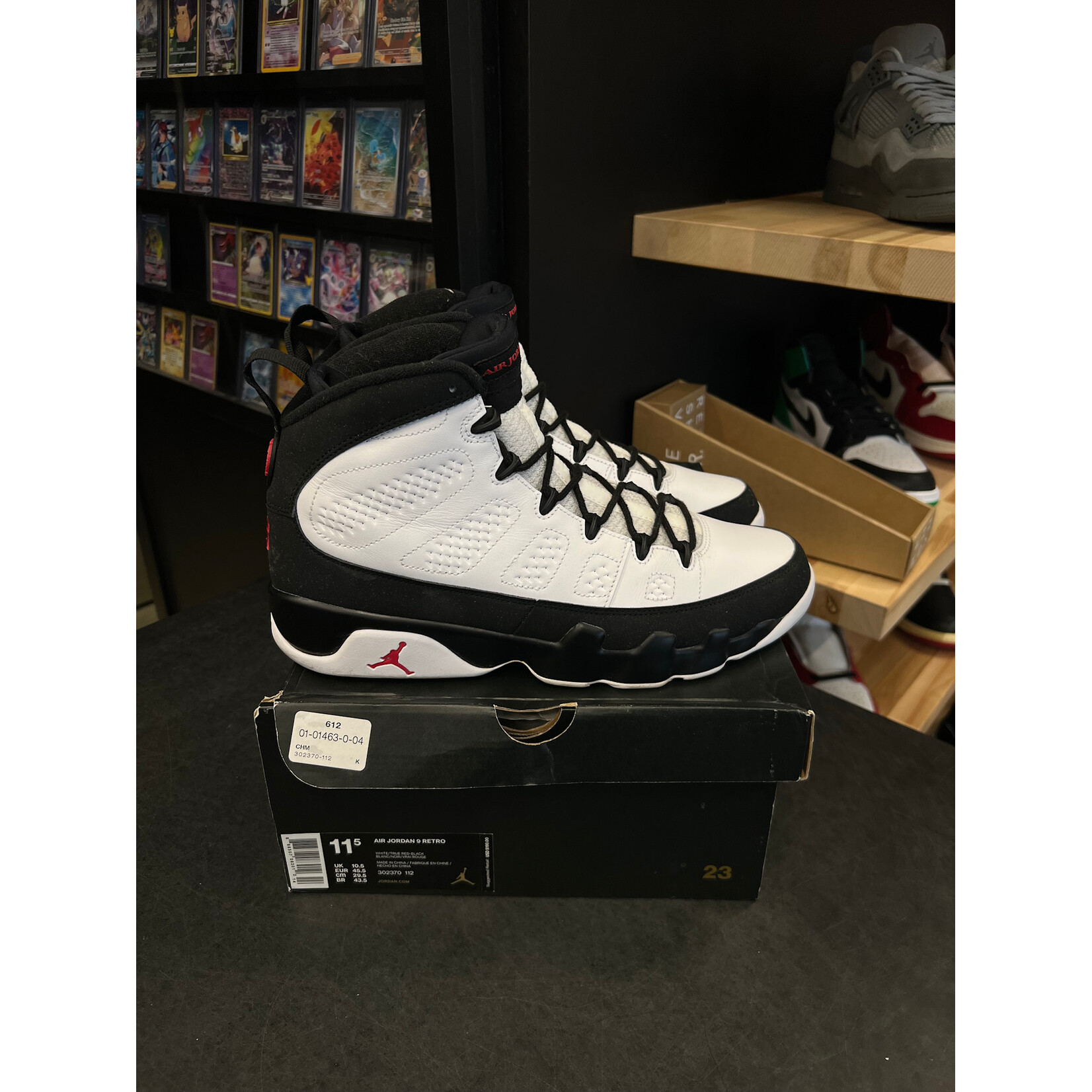 Jordan Jordan 9 Retro OG (2016) Size 11.5, PREOWNED