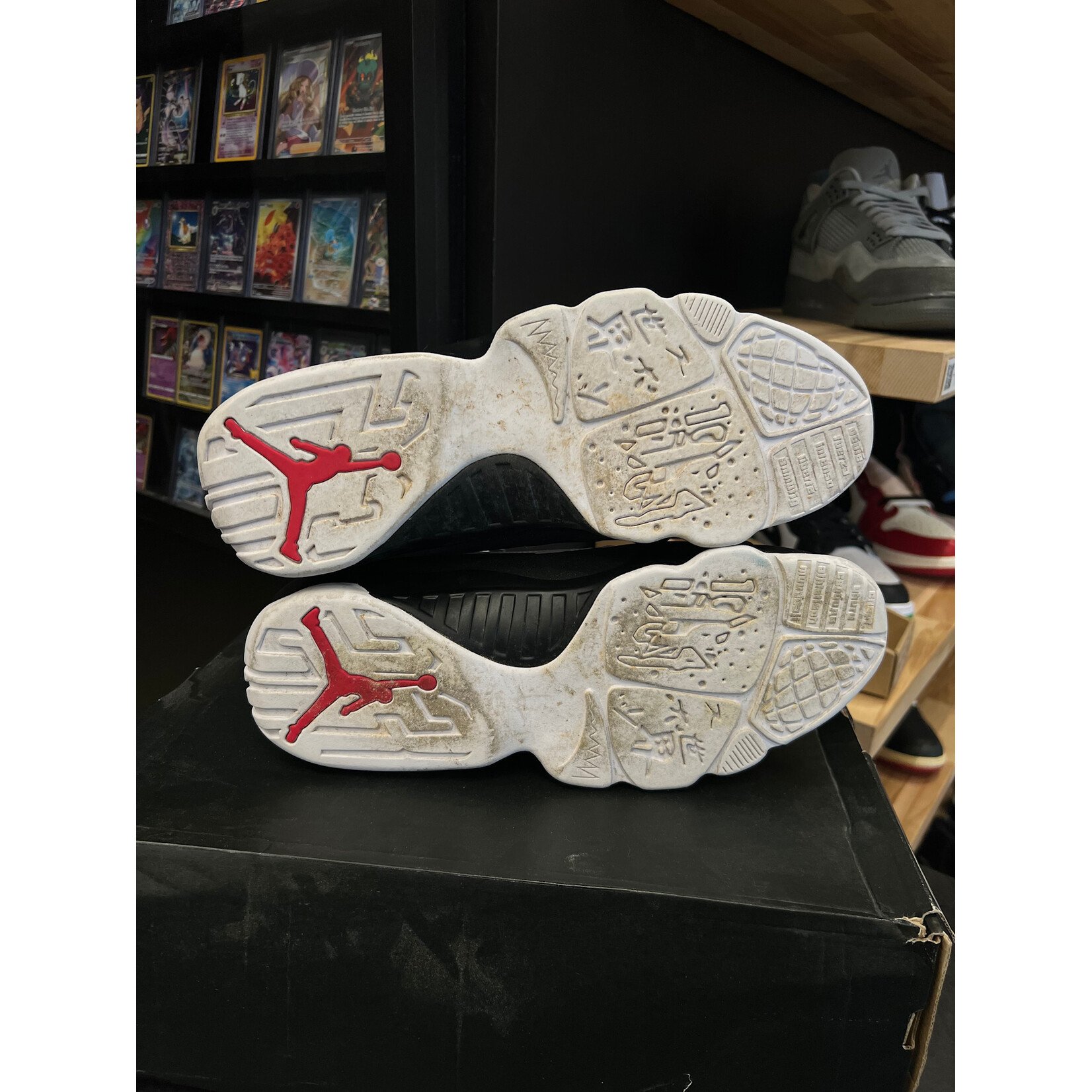 Jordan Jordan 9 Retro OG (2016) Size 11.5, PREOWNED