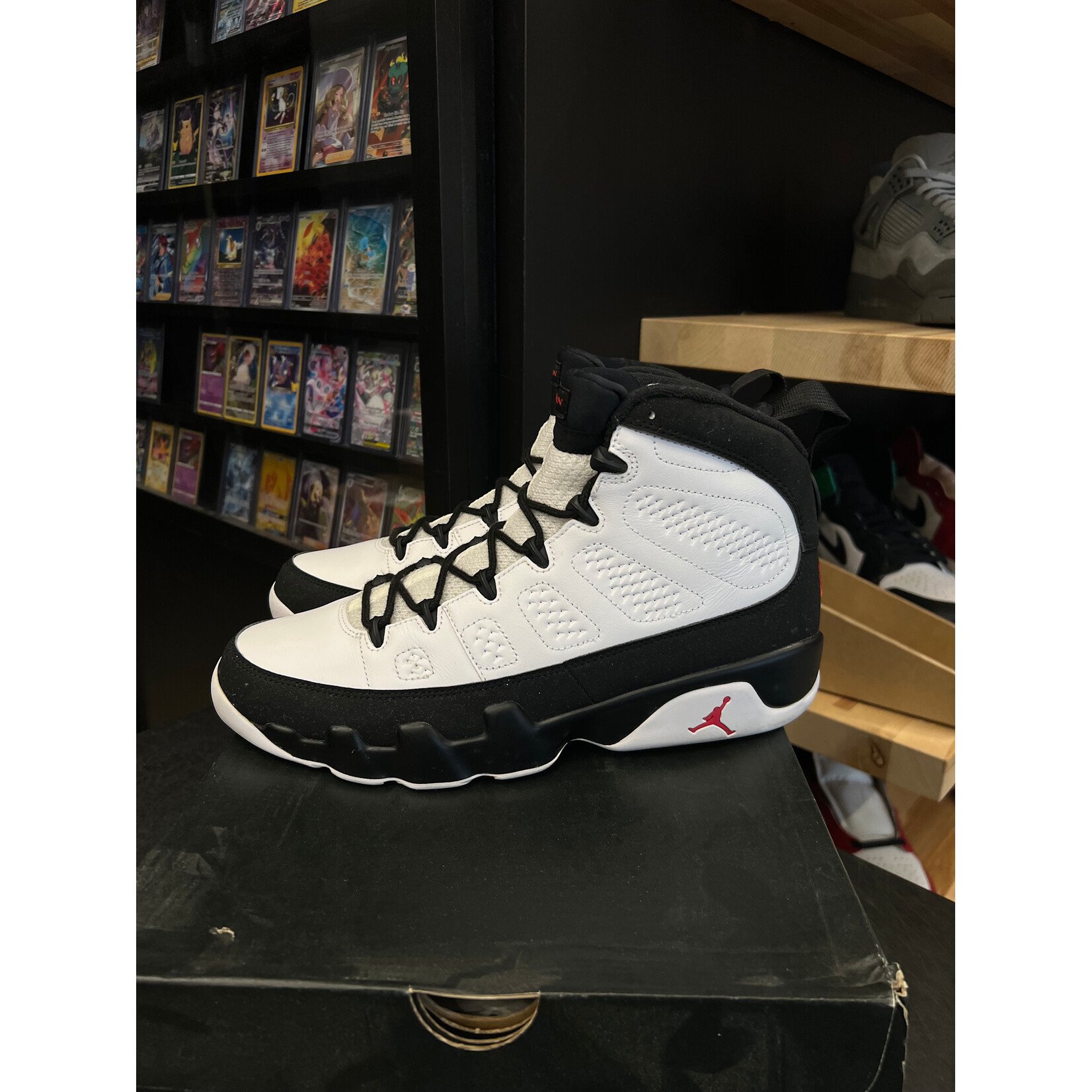 Jordan Jordan 9 Retro OG (2016) Size 11.5, PREOWNED
