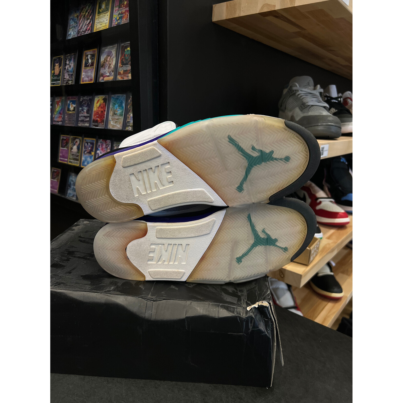 Jordan Jordan 5 Retro Grape Fresh Prince Size 12, PREOWNED