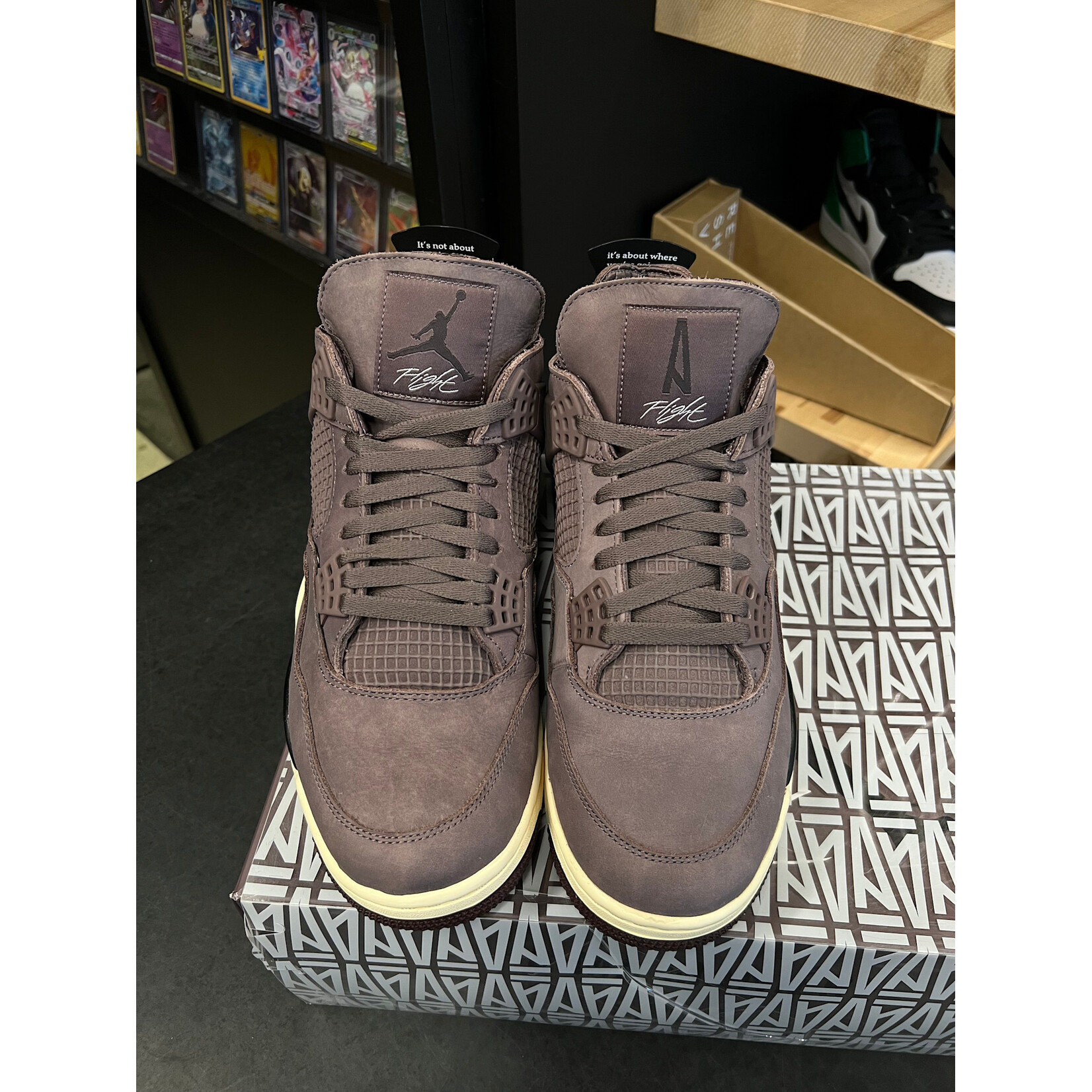 Jordan Jordan 4 Retro SP A Ma Maniére Violet Ore Size 11.5, PREOWNED