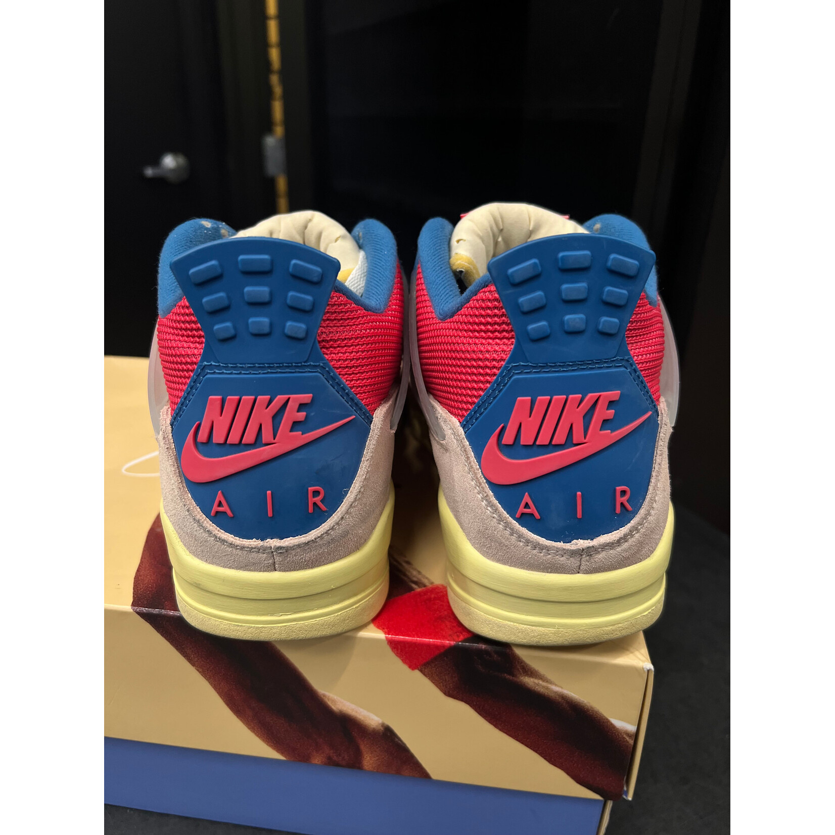 Jordan Jordan 4 Retro Union Guava Ice Size 10, PREOWNED