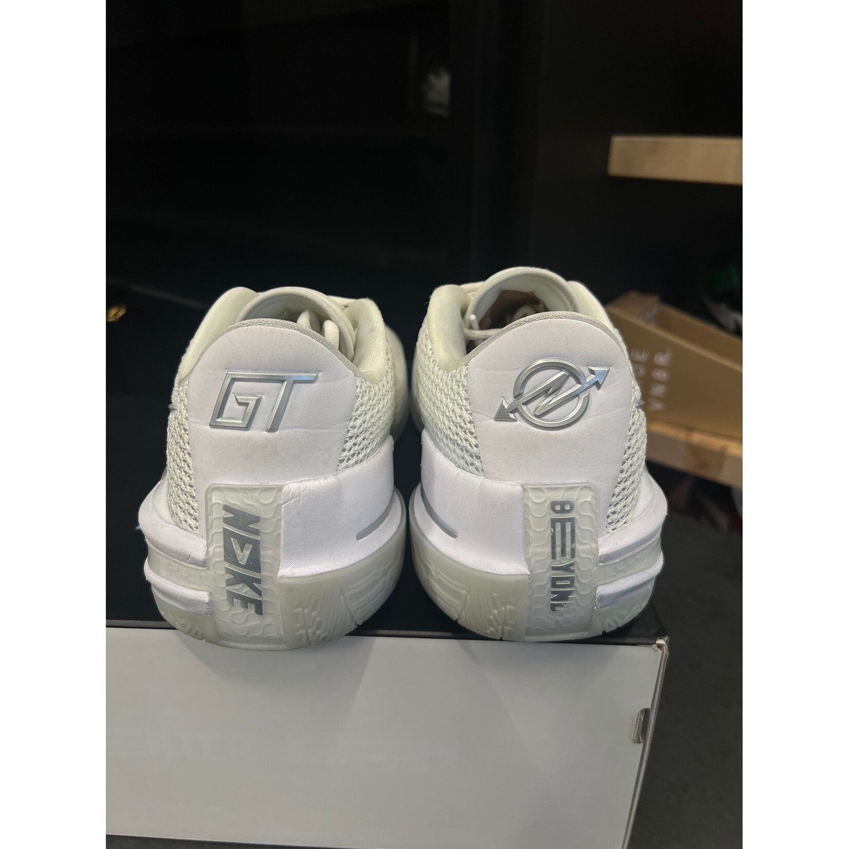 Nike Nike Air Zoom GT Cut White Chrome Size 13, PREOWNED