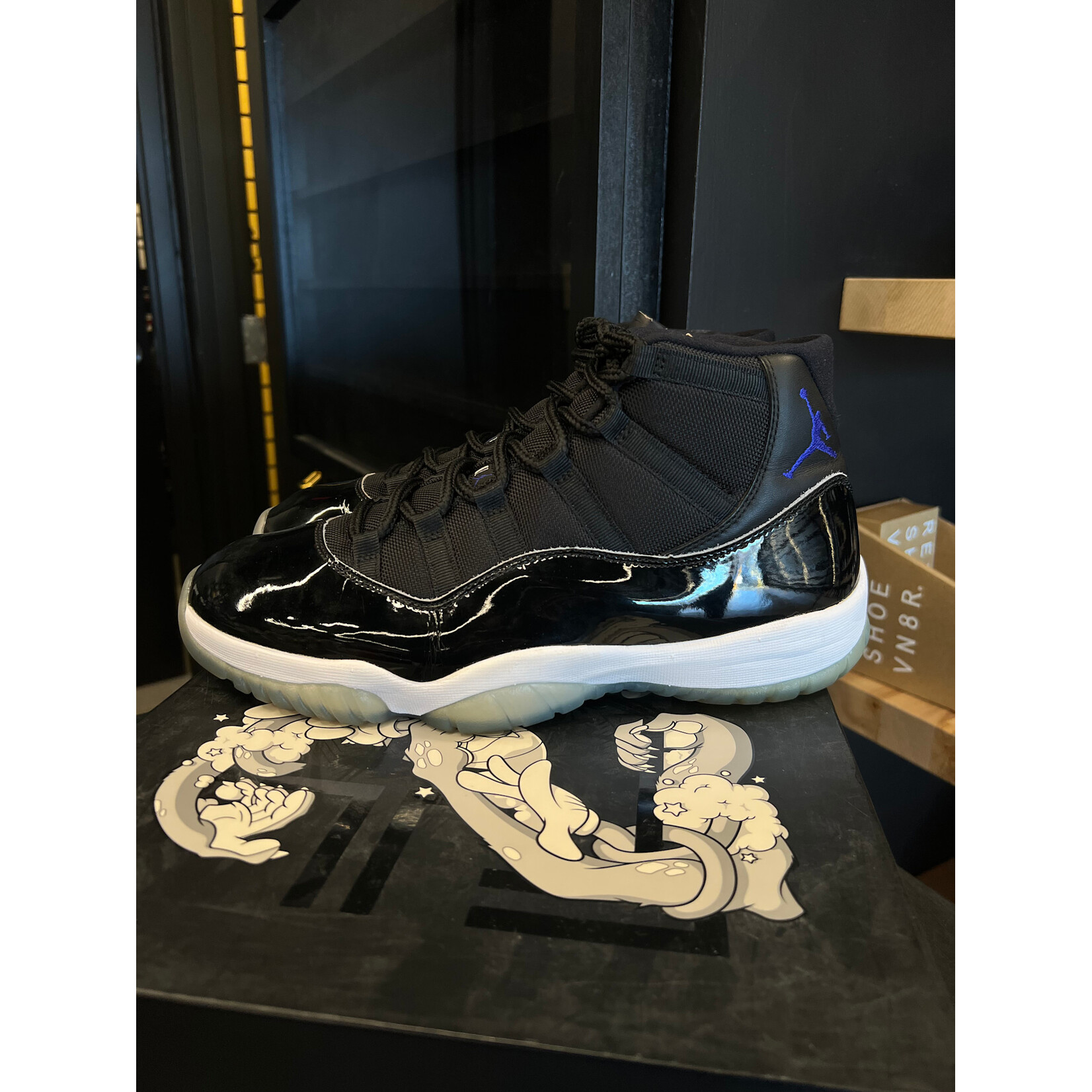 Jordan Jordan 11 Retro Space Jam (2016) Size 11, PREOWNED