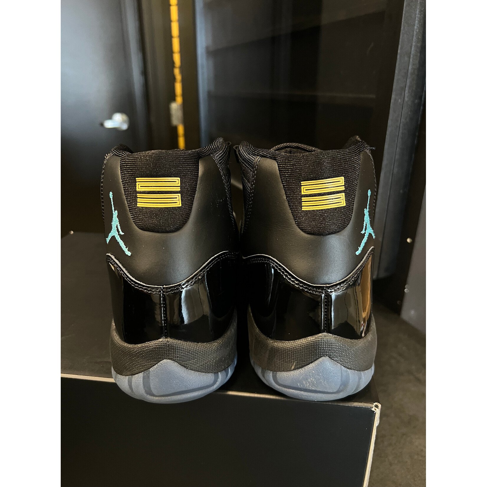 Jordan Jordan 11 Retro Gamma Blue (2025) Size 12, PREOWNED