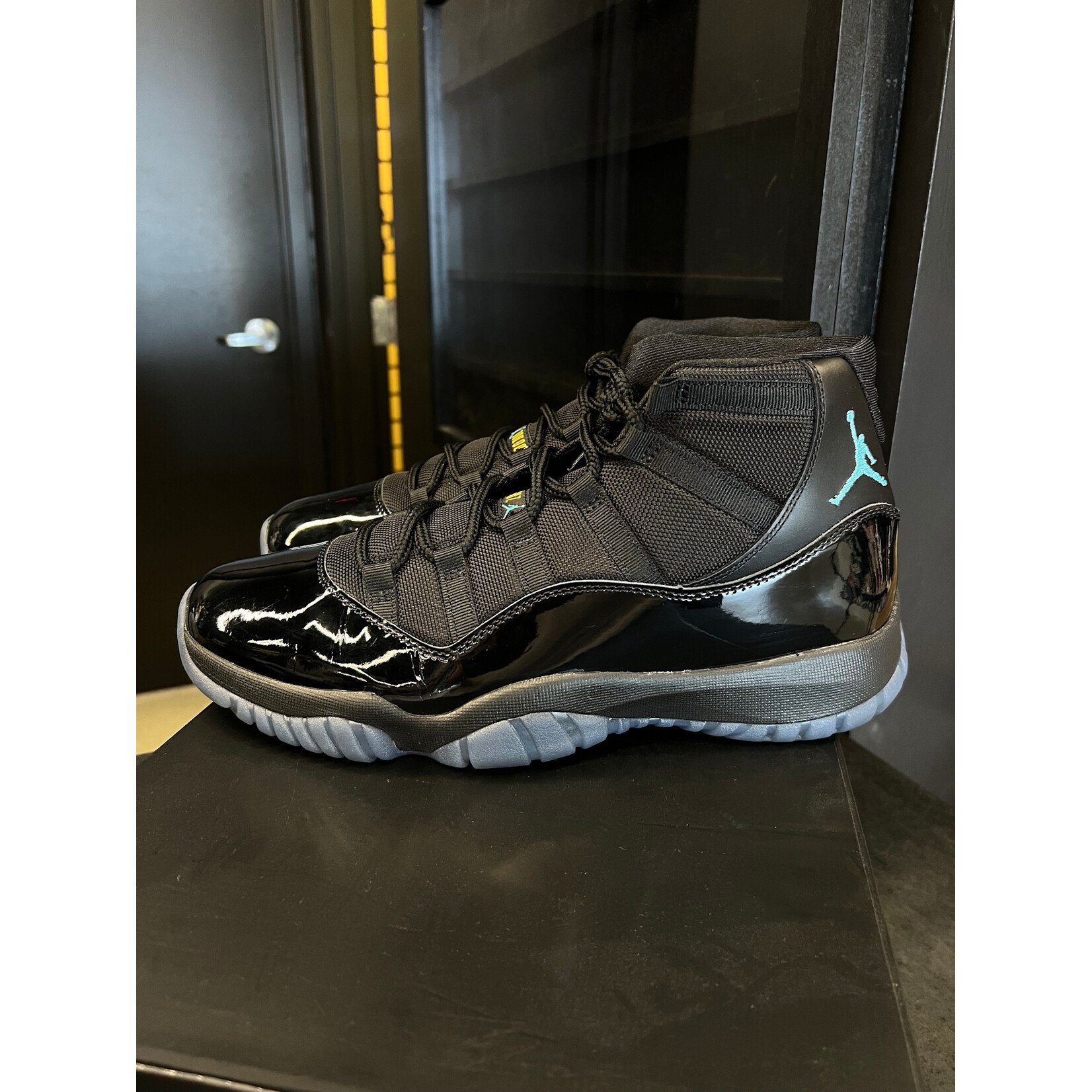 Jordan Jordan 11 Retro Gamma Blue (2025) Size 12, PREOWNED