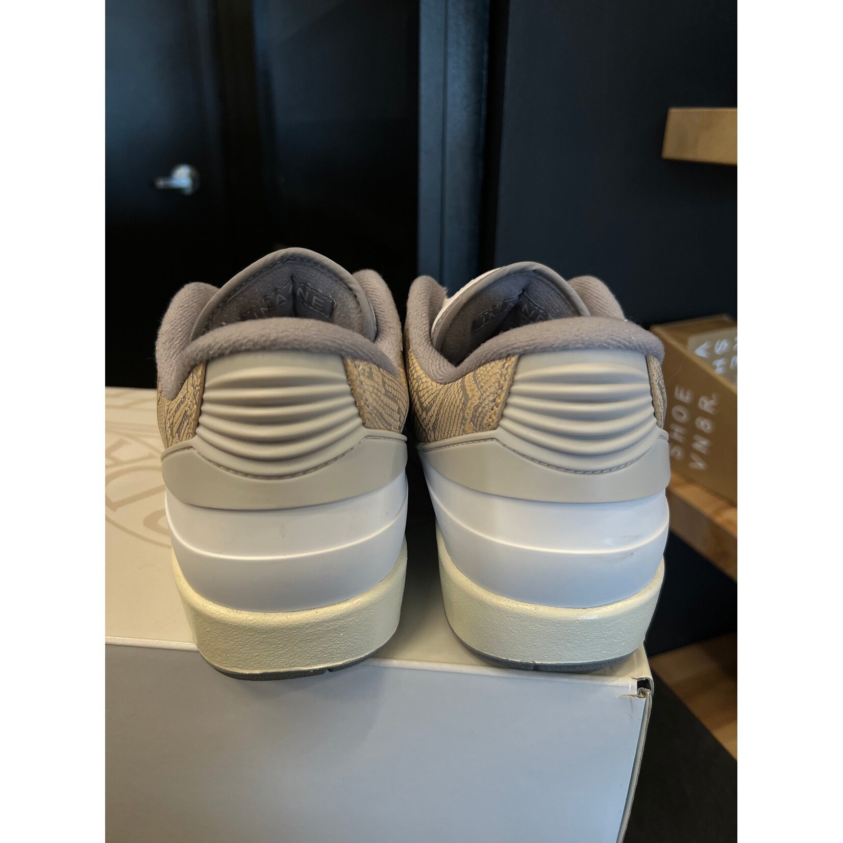 Jordan Jordan 2 Retro Low Python Size 10, PREOWNED